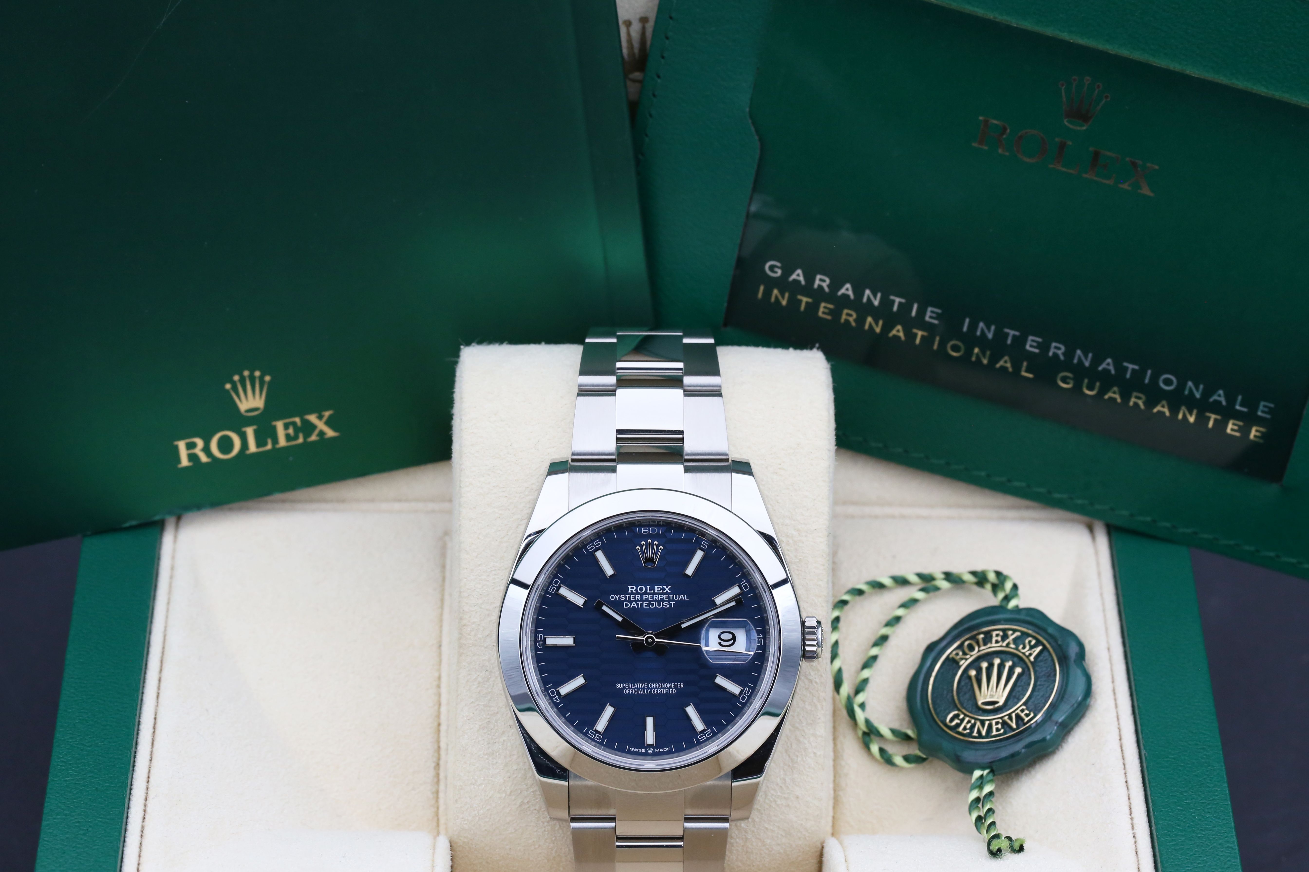 Rolex Datejust 41 126300 Thumbnail 7