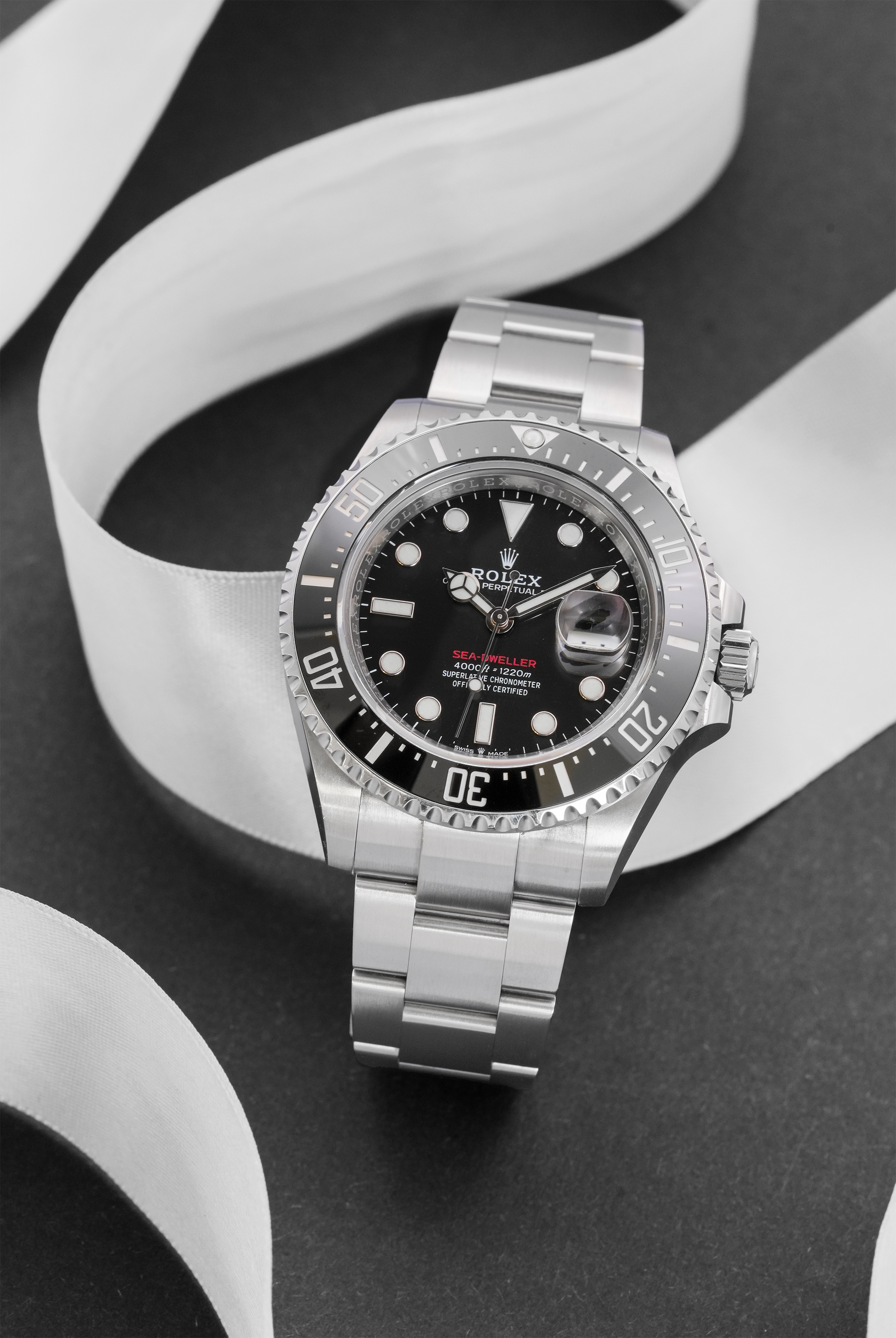 Rolex Sea-Dweller 126600 Thumbnail 6