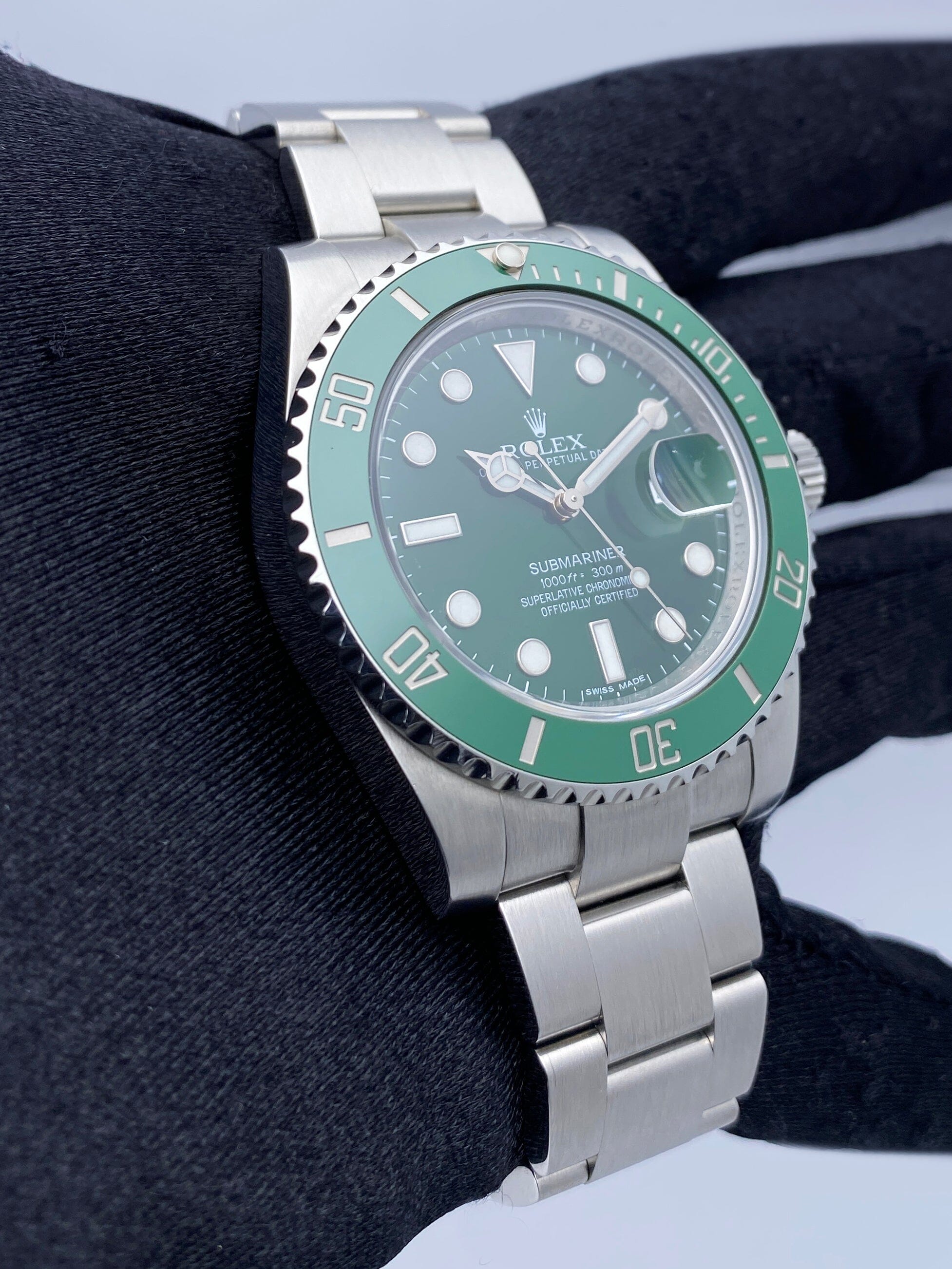 Rolex Submariner Hulk Thumbnail 3