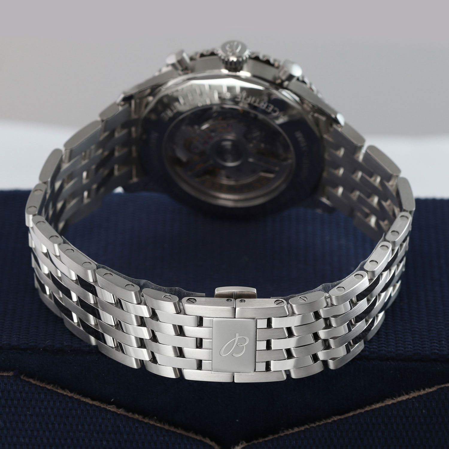 Breitling Navitimer B01 Chronograph 46 AB0137 Thumbnail 4
