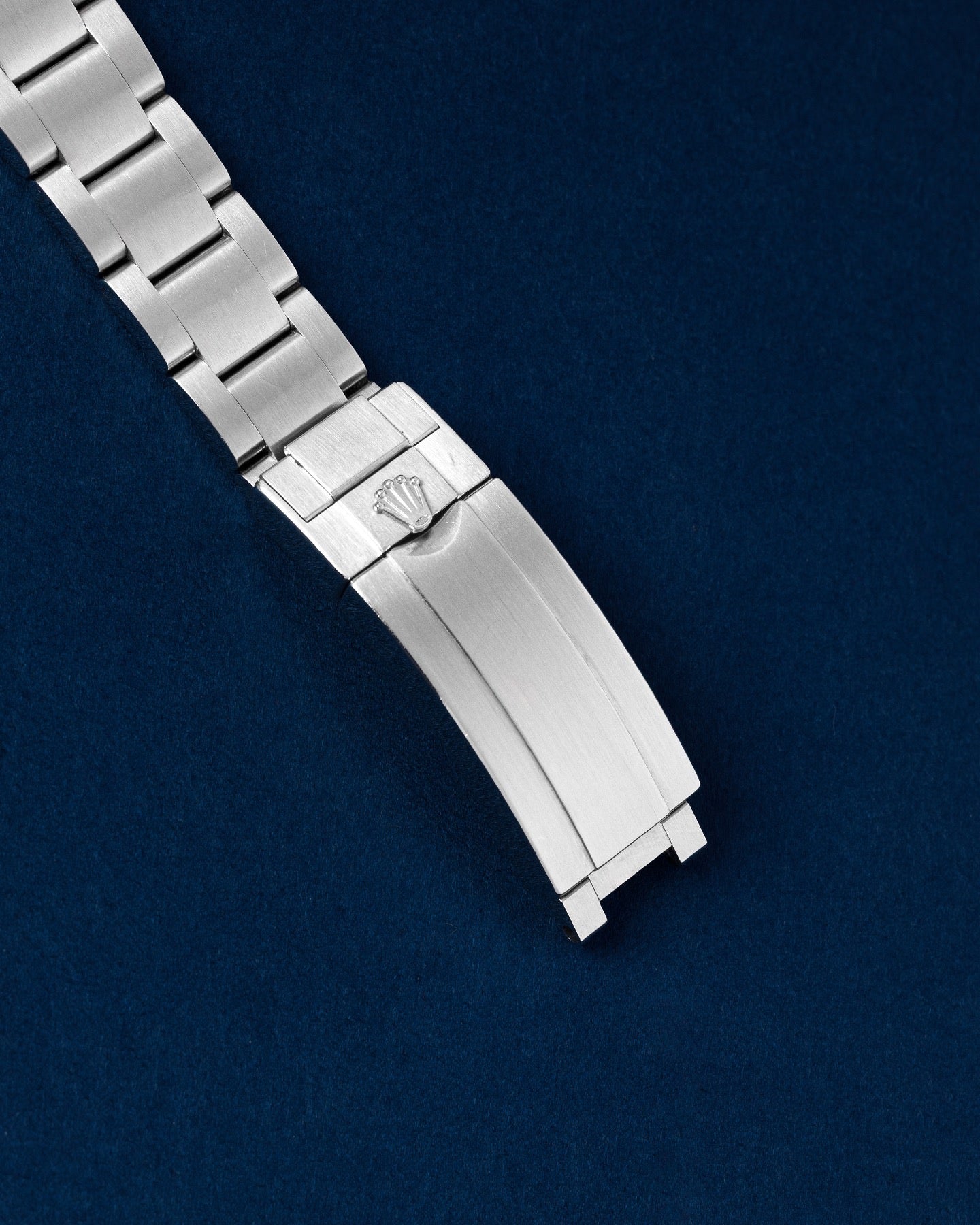 Rolex Submariner Hulk Thumbnail 3