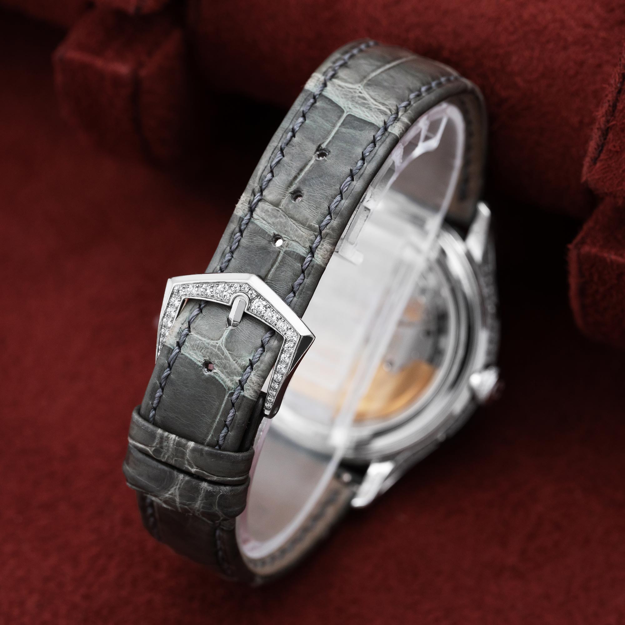 Patek Philippe Complications 4948G-010 Thumbnail 3