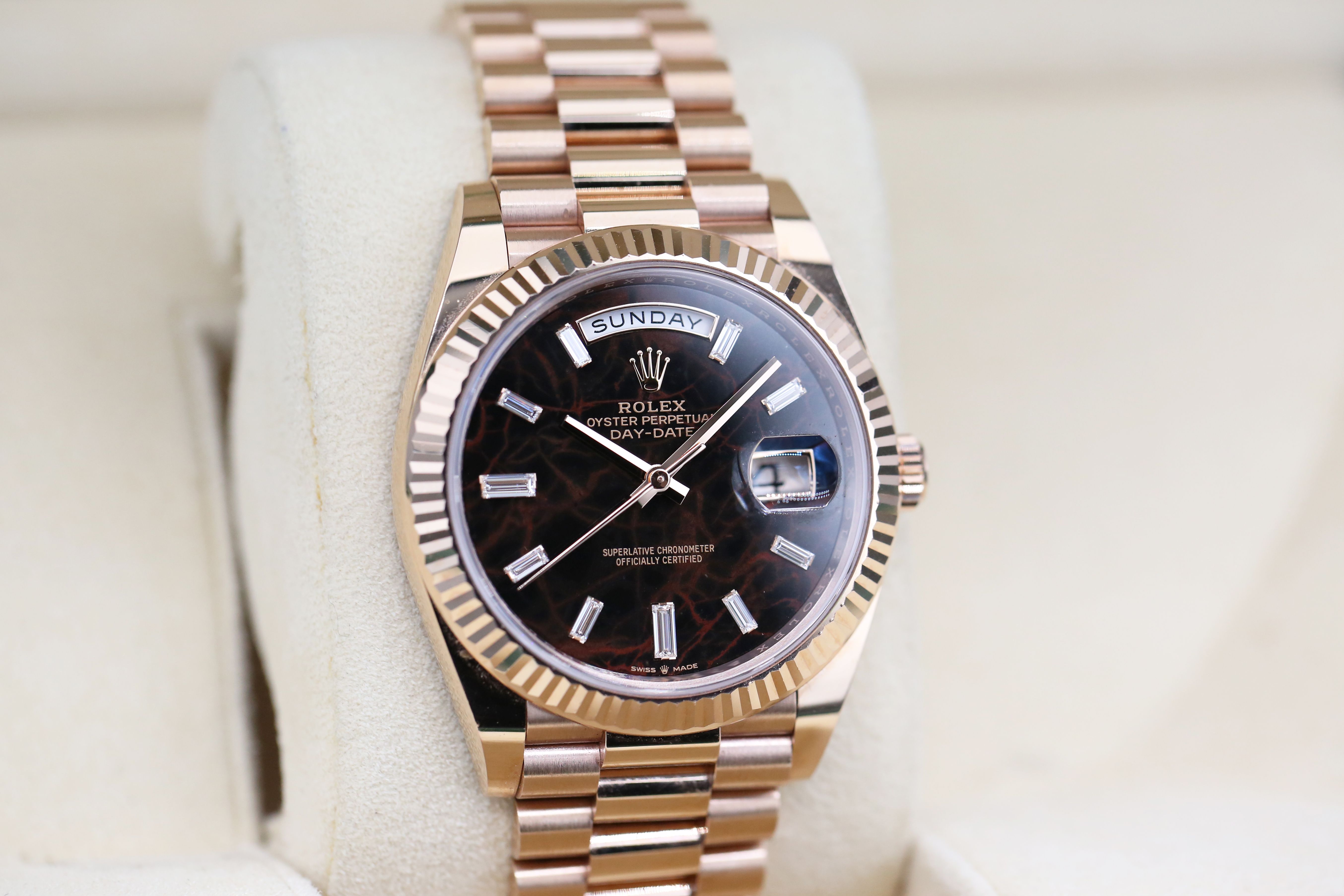 Rolex Day-Date 40 228235 Thumbnail 2