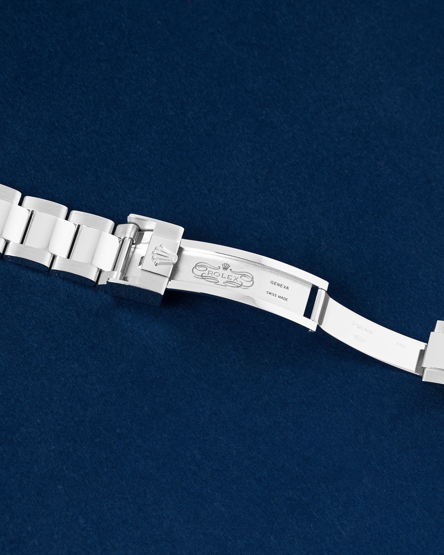 Rolex GMT Master II 116710 BLNR Thumbnail 4