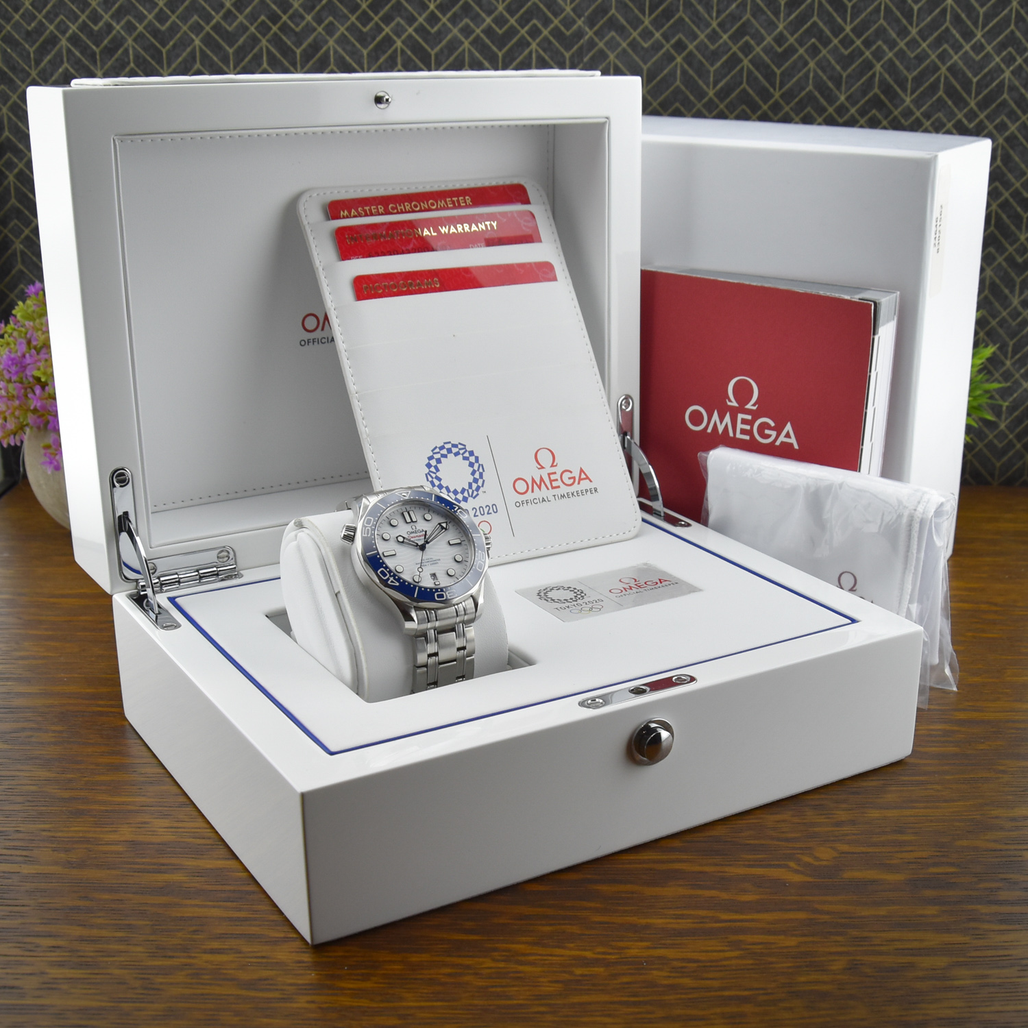 Omega Olympic Seamaster 522.30.42.20.04.001 Thumbnail 6