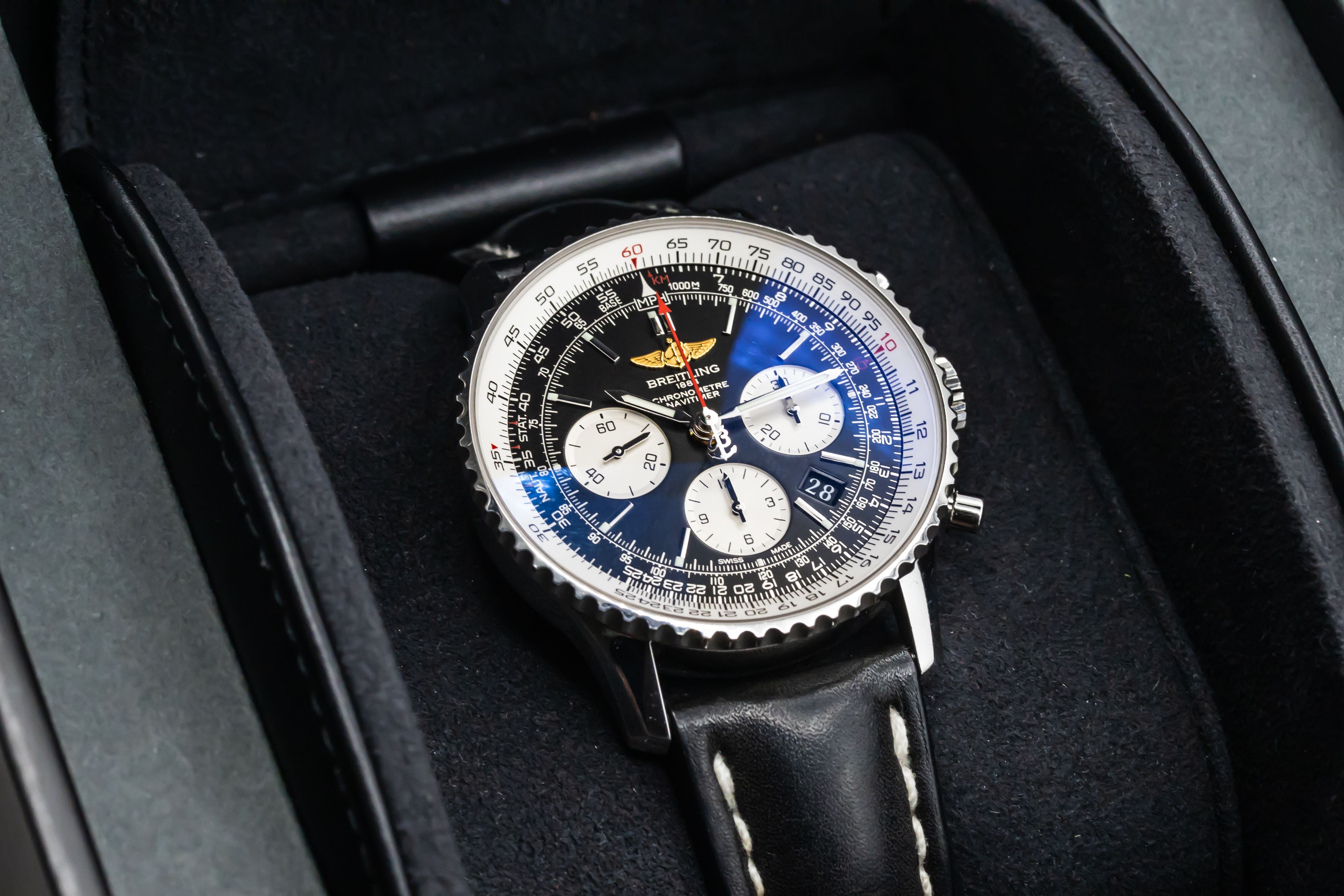 Breitling Navitimer AB0120 Thumbnail 5