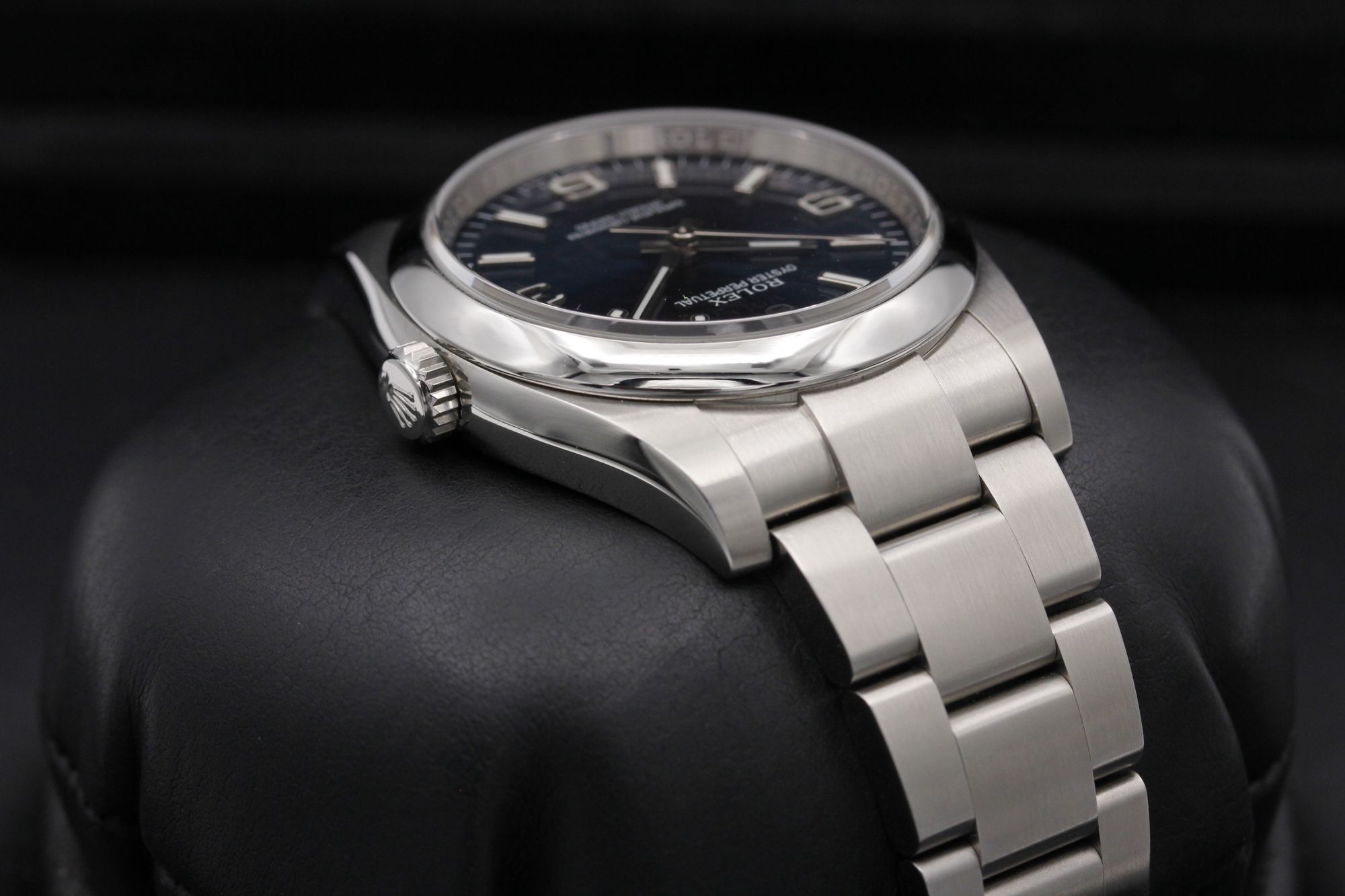 Rolex Oyster Perpetual 116000 Thumbnail 4