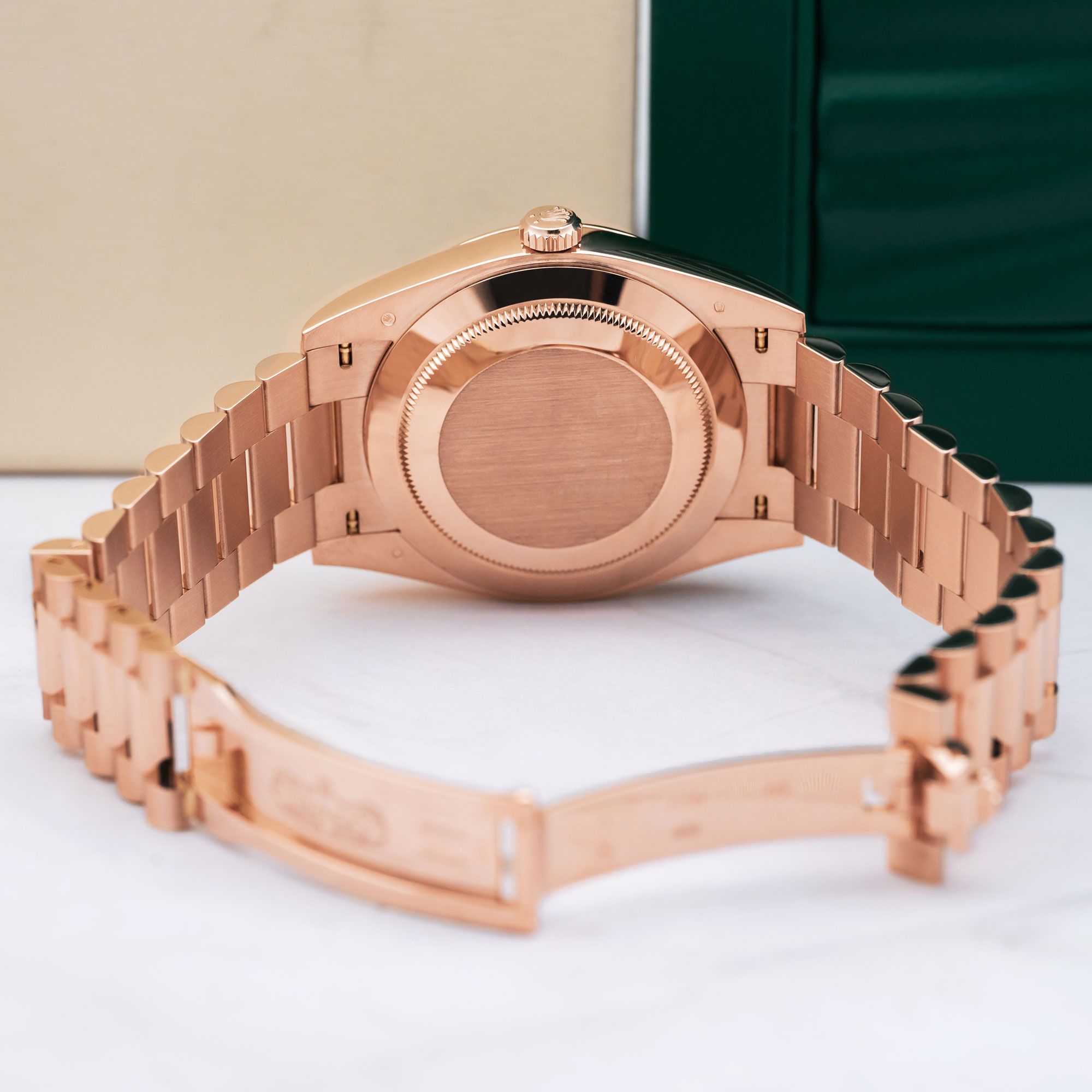 Rolex Day-Date 40 228235 Thumbnail 4