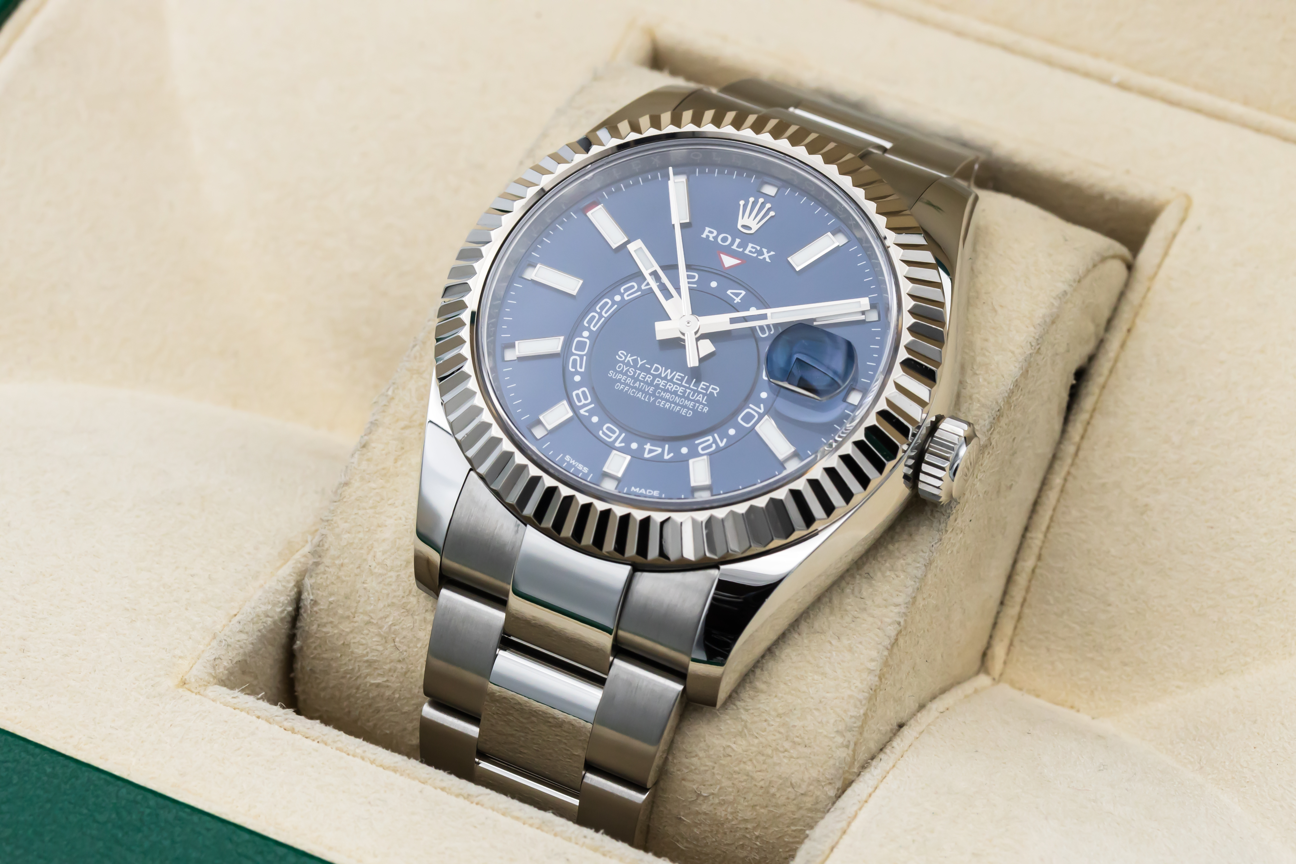Rolex Sky-Dweller 326934 Thumbnail 5