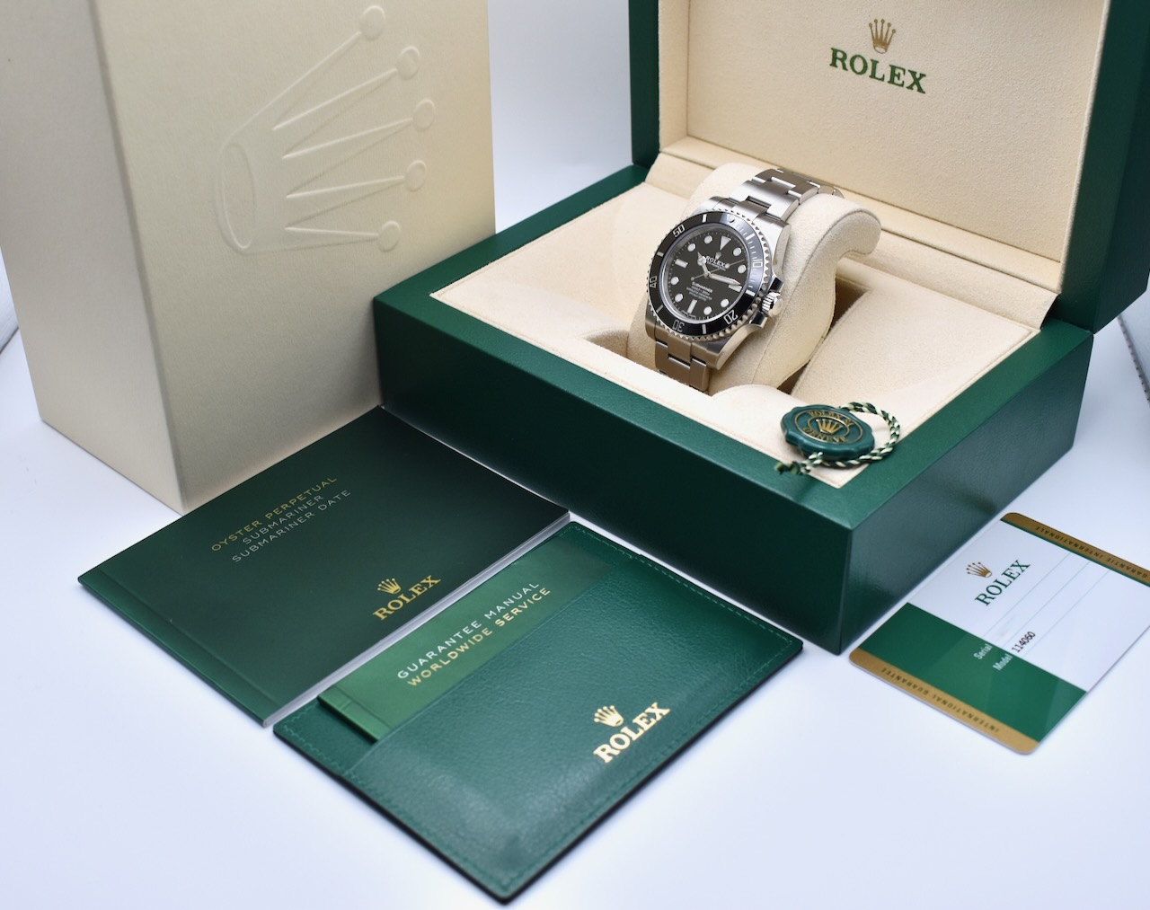 Rolex Submariner 114060 Thumbnail 7