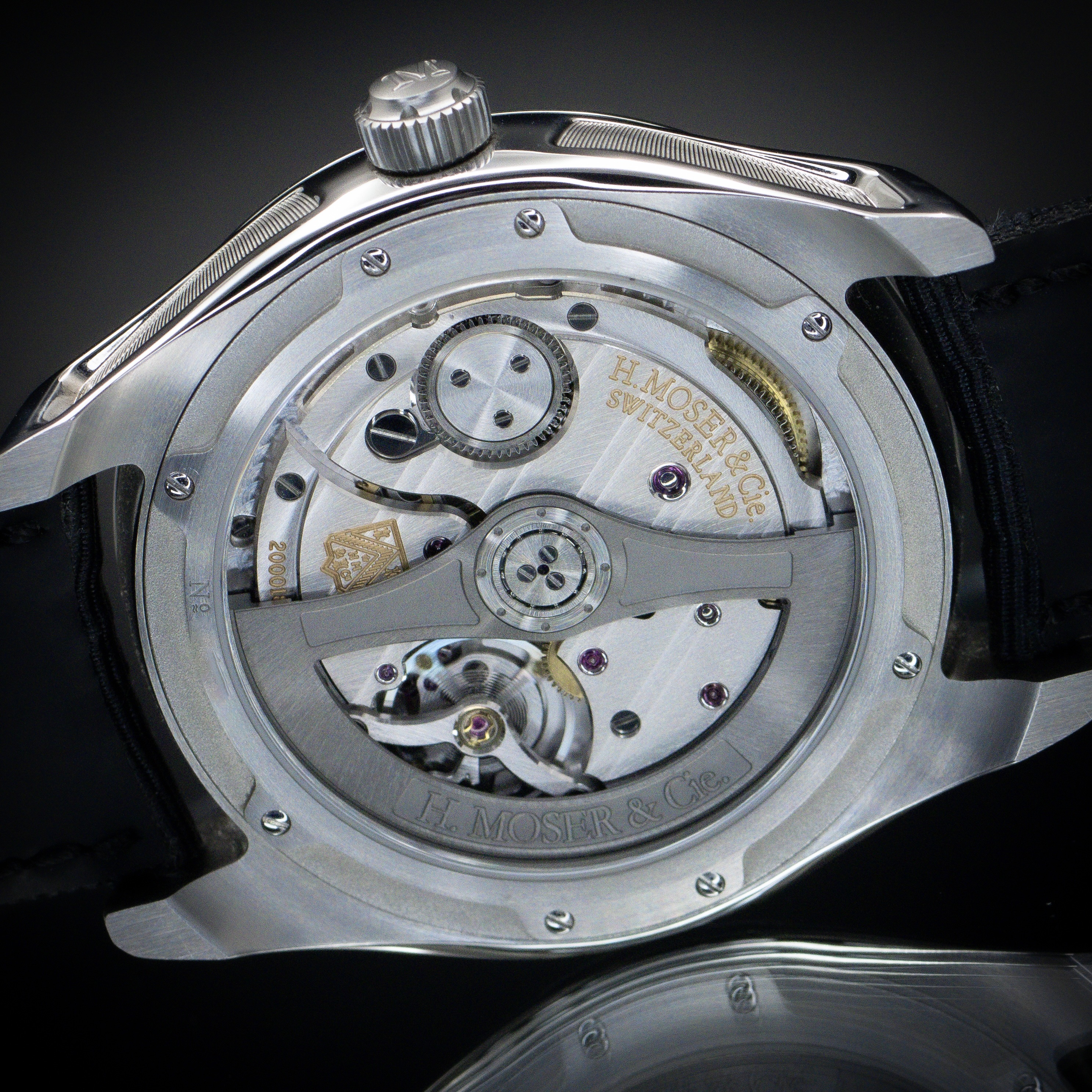 H. Moser and Cie Pioneer 3200-1202 Thumbnail 4
