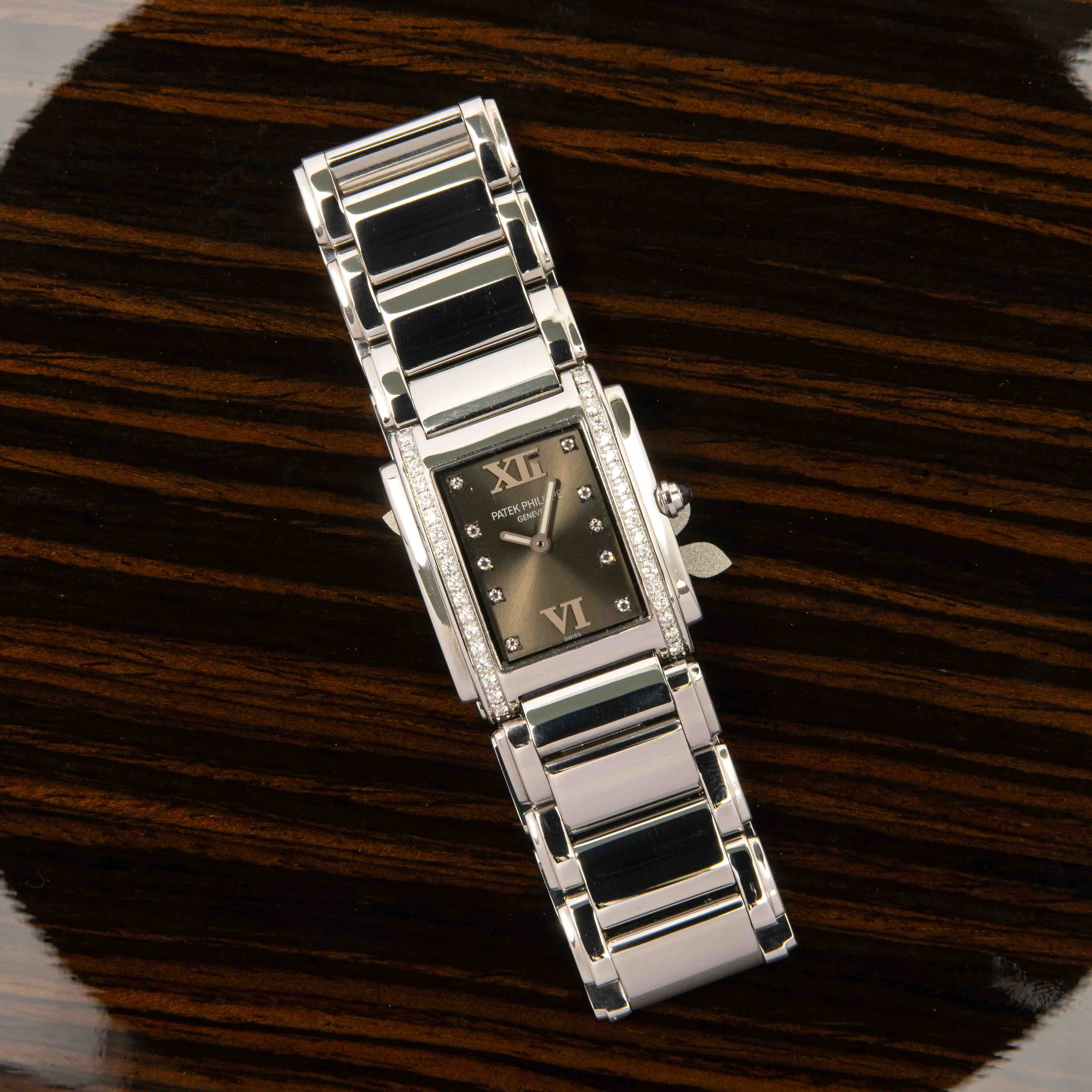 Patek Philippe Twenty-4 4910/10A-010 Thumbnail 7