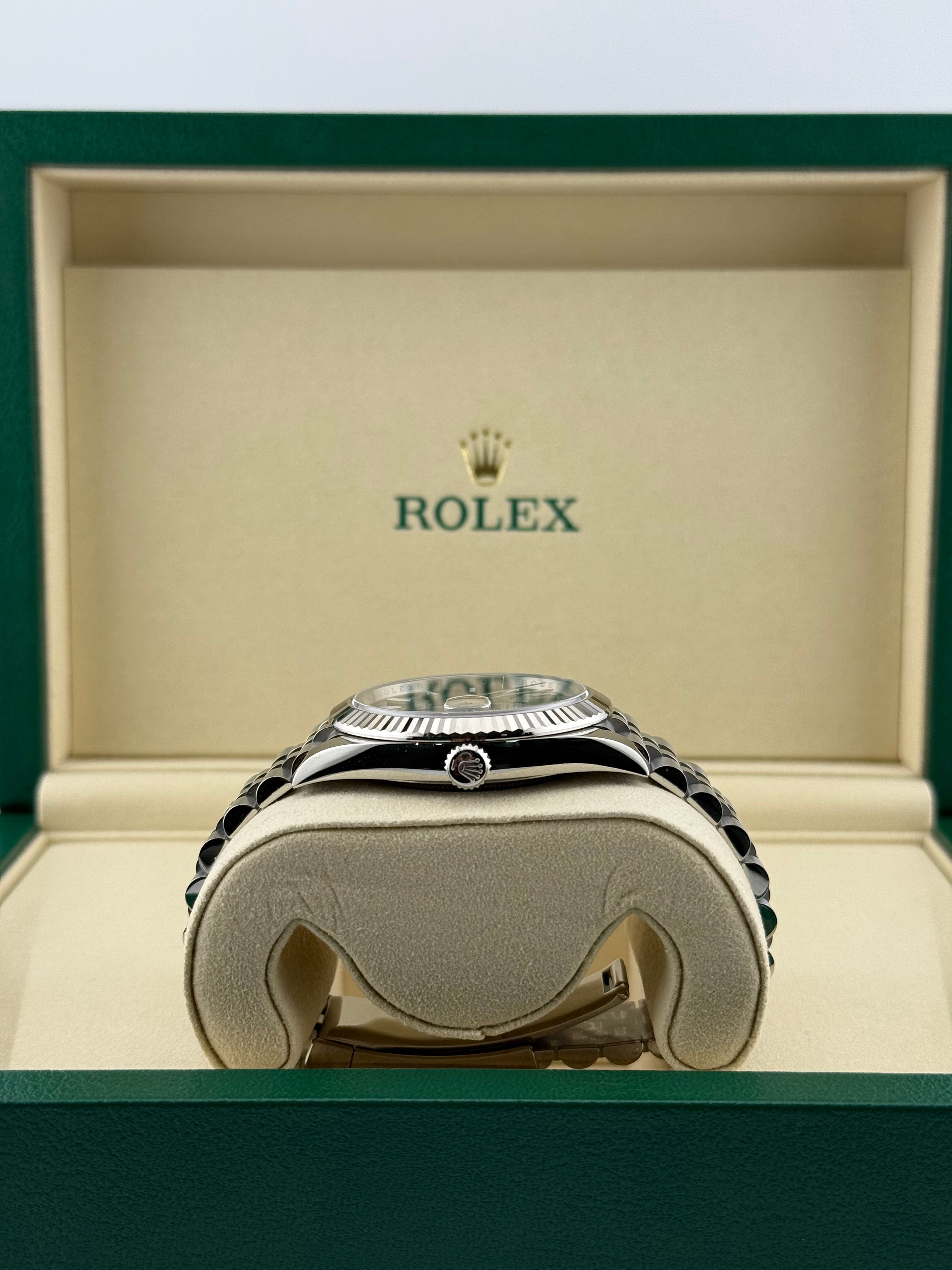 Rolex Datejust 41 126334 Thumbnail 4