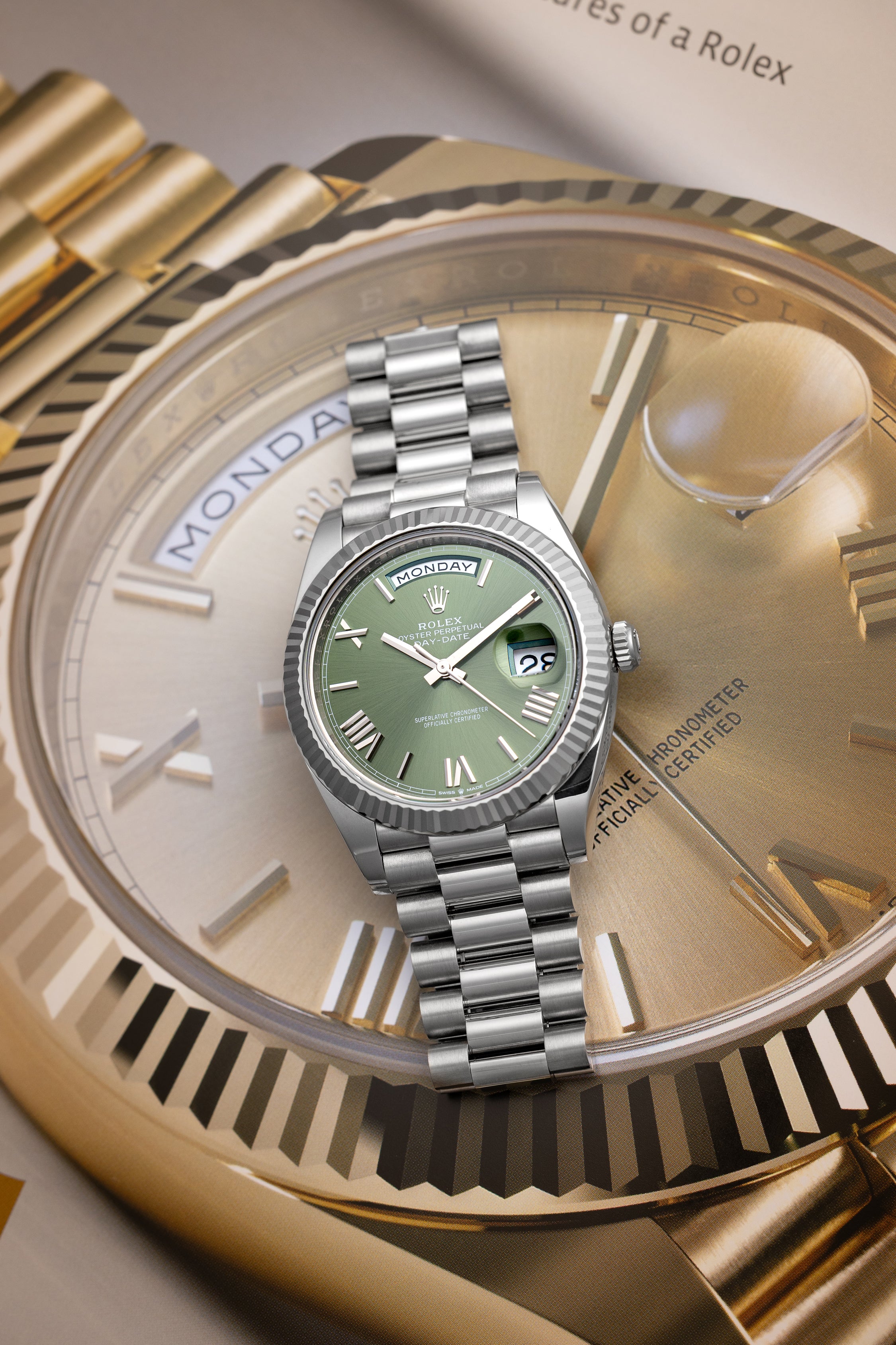 Rolex Day-Date 40 228239 Thumbnail 2