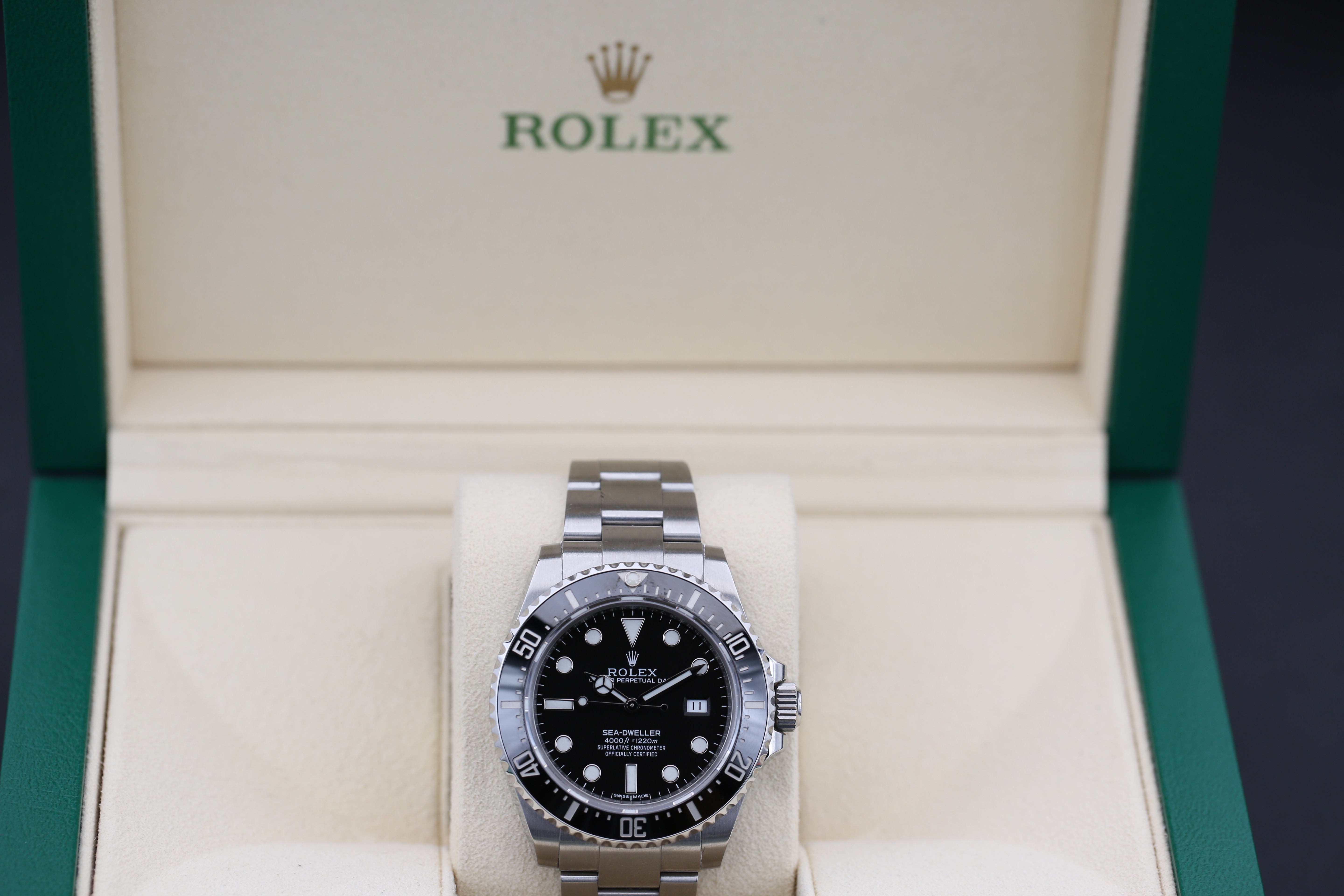 Rolex Sea-Dweller 4000 116600 Thumbnail 4