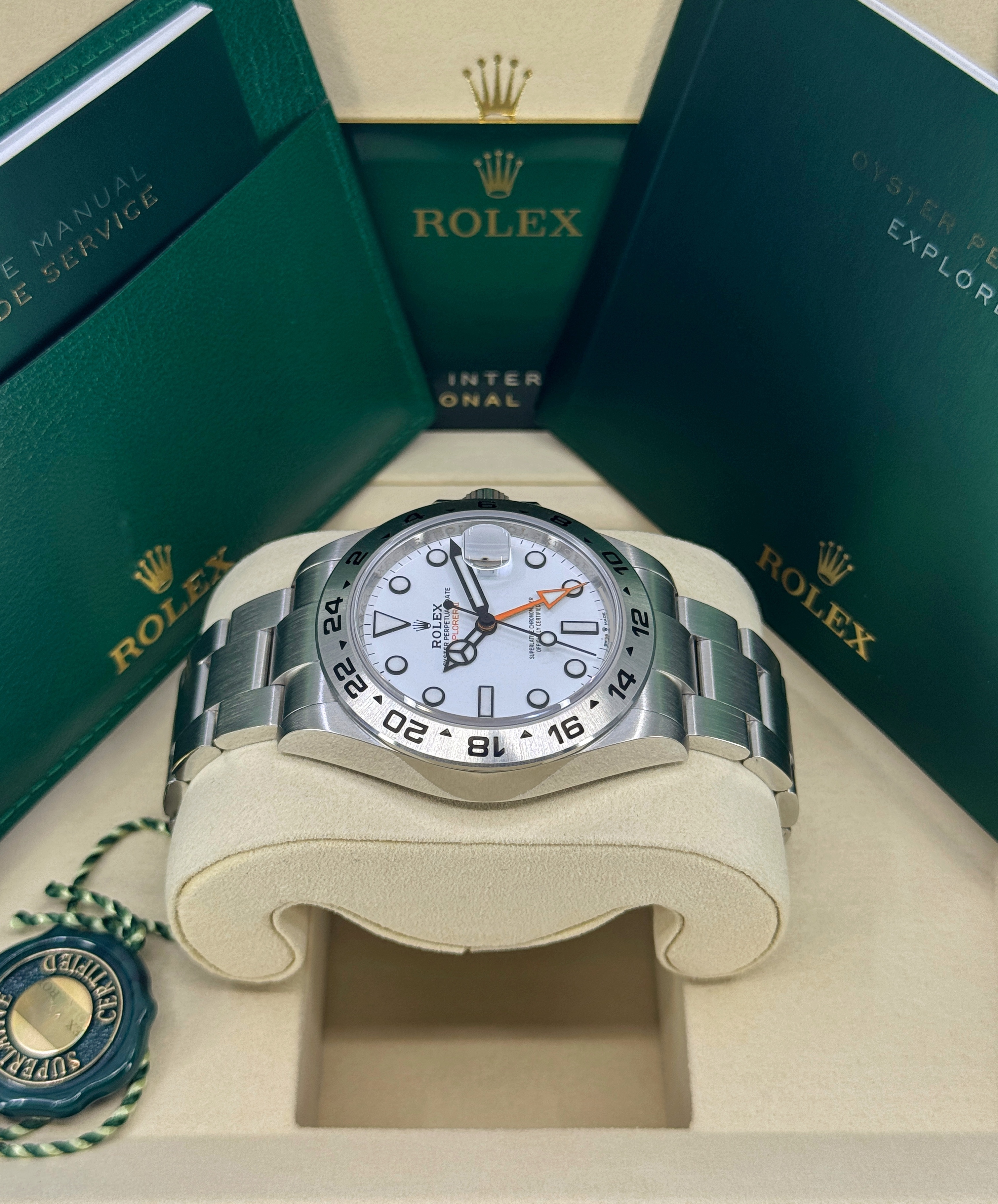 Rolex Explorer II 226570 Thumbnail 2