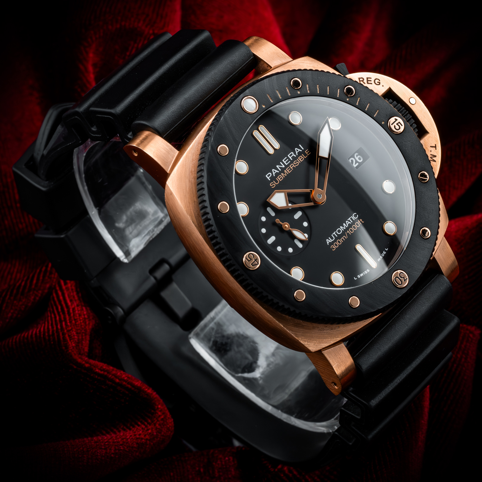 Panerai Submersible QuarantaQuattro PAM01070 Thumbnail 3