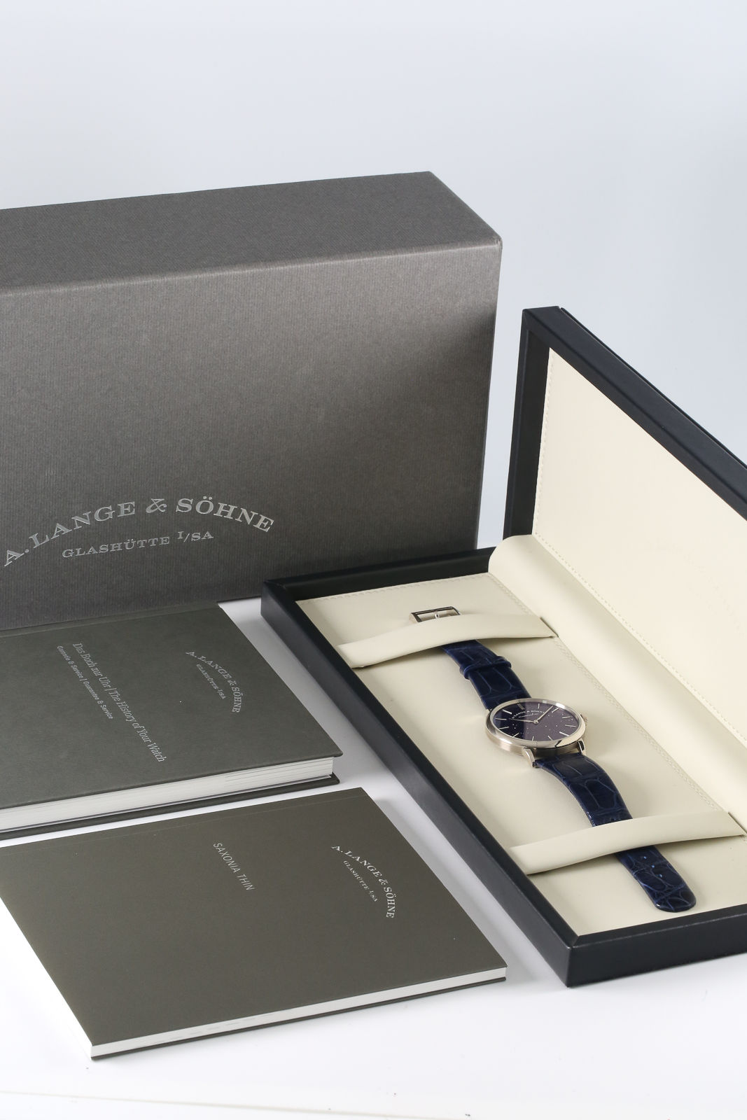 A. Lange and Sohne Saxonia Thin 205.086 Thumbnail 7