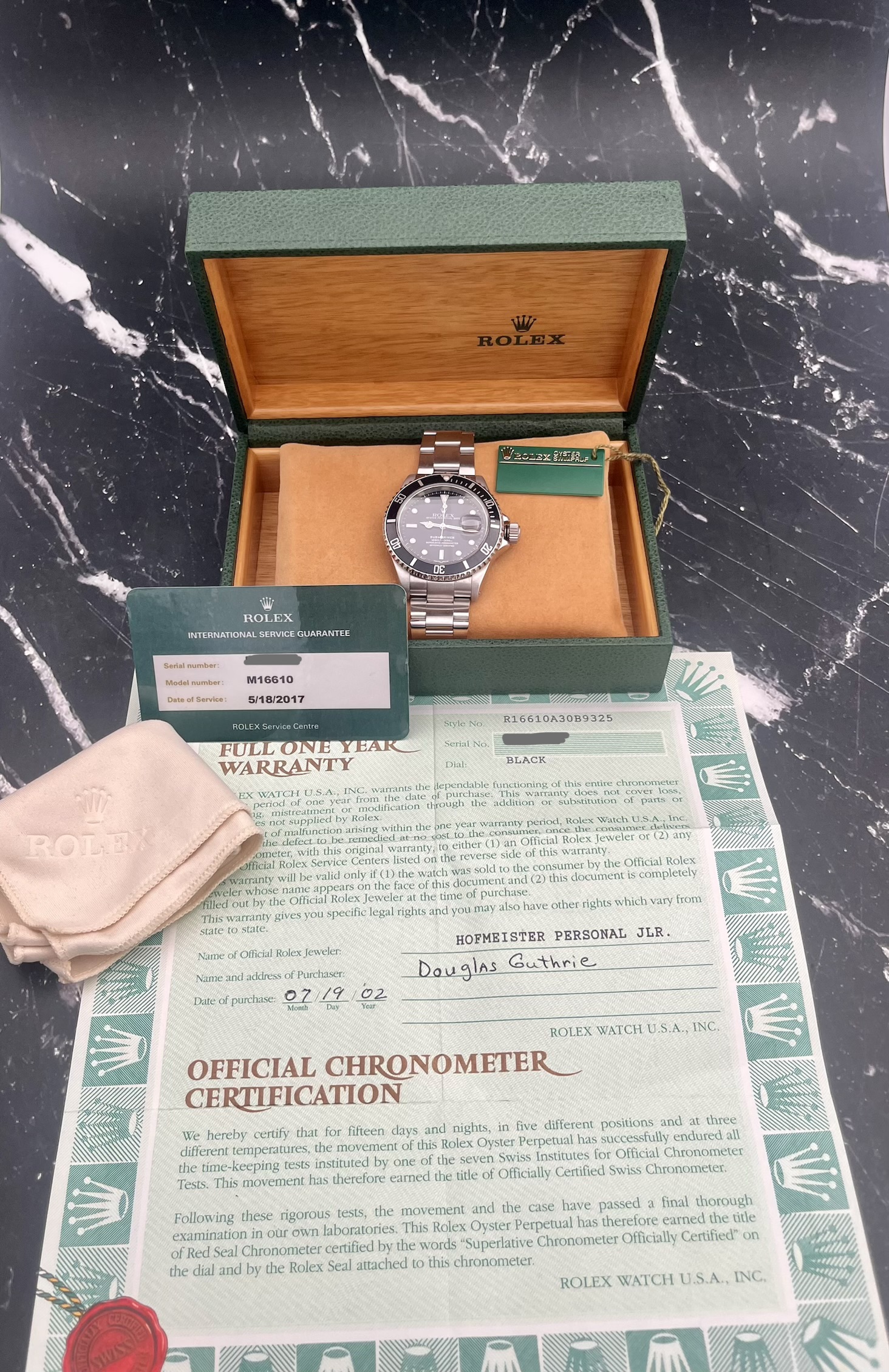 Rolex Submariner 16610 Thumbnail 5