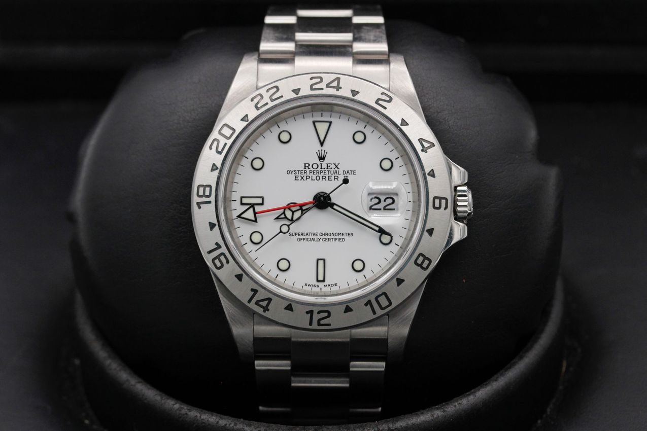 Rolex Explorer II 16570 - White Dial & Bracelet Strap