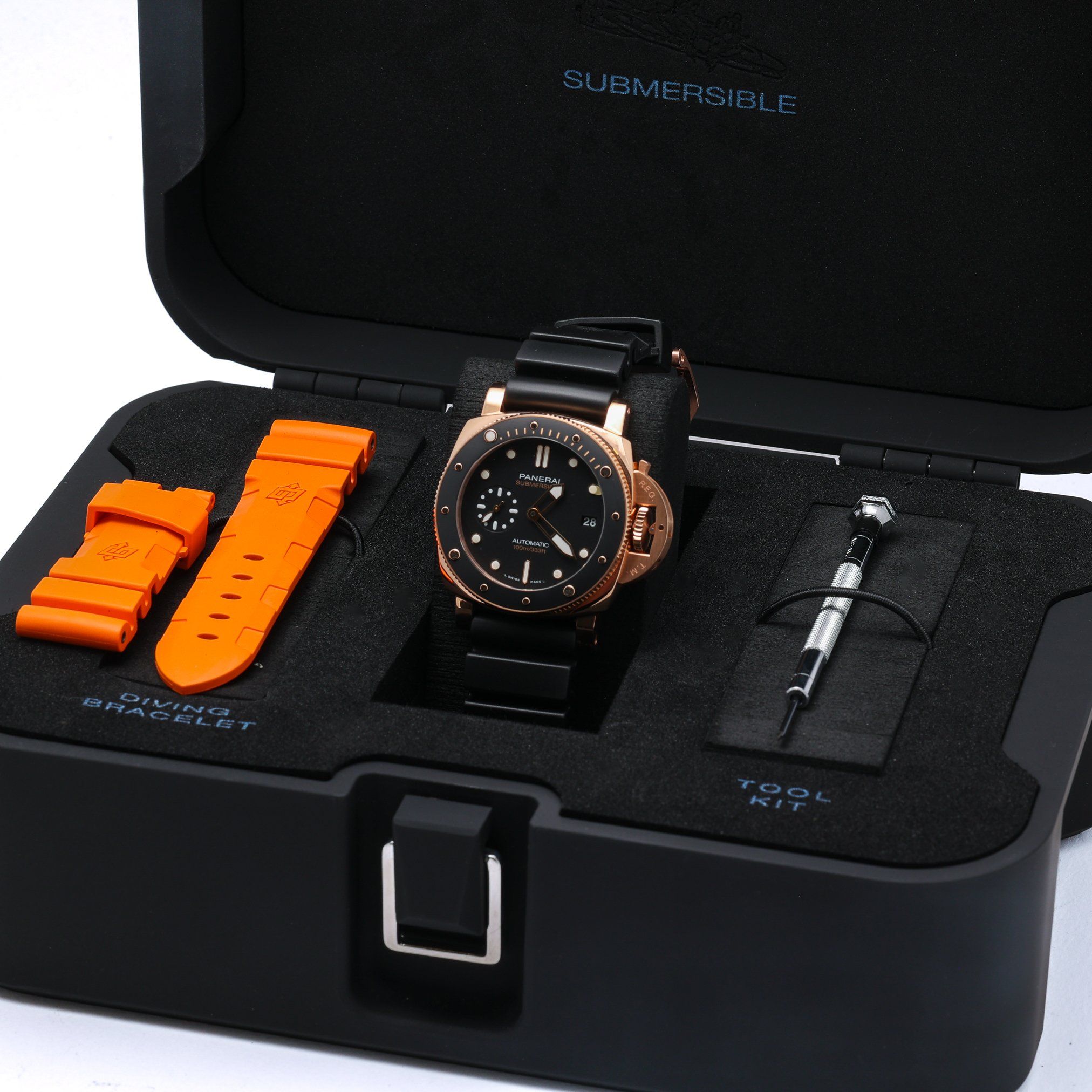 Panerai Submersible PAM00974 Thumbnail 7