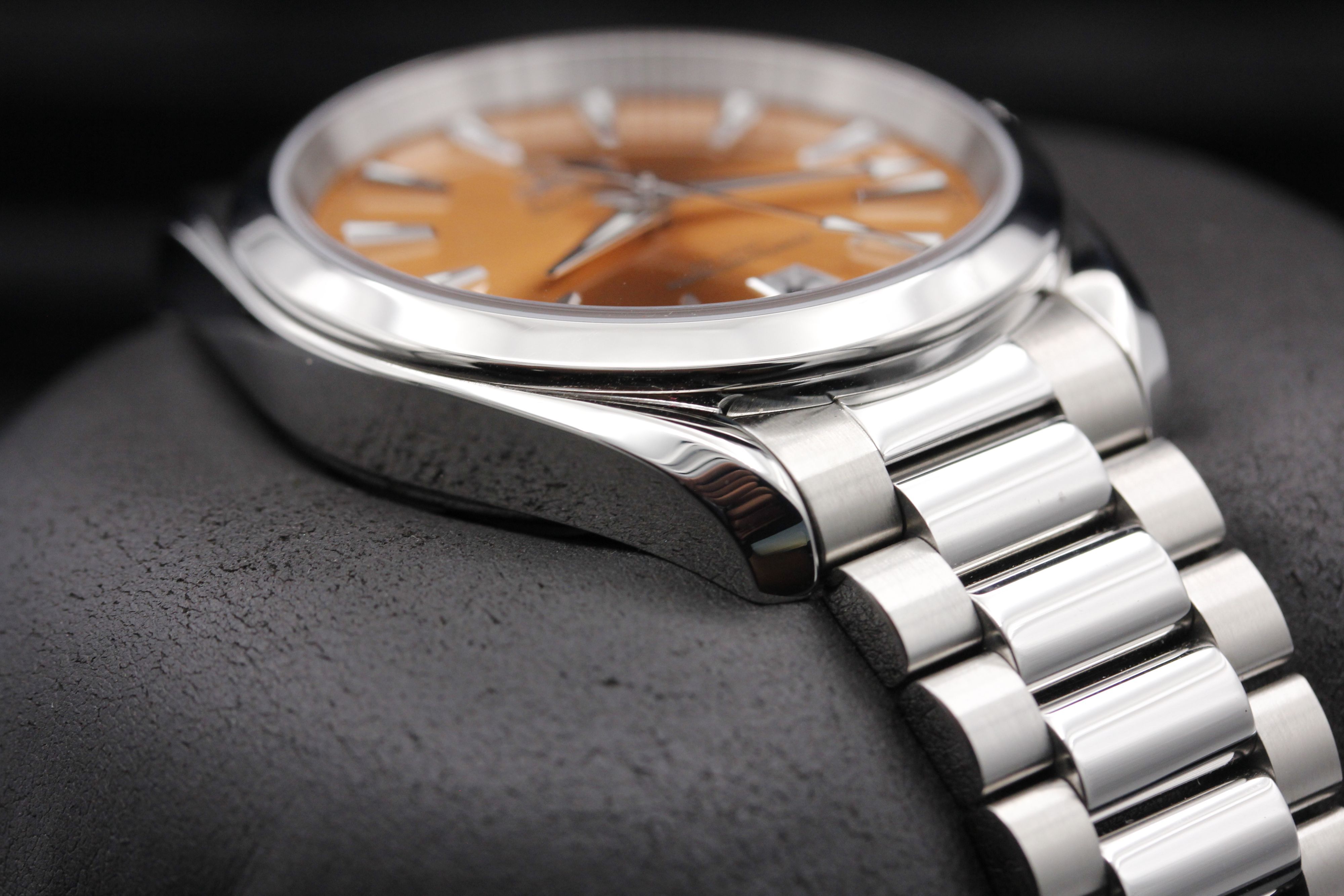 Omega Aqua Terra 150m Gents 220.10.38.20.12.001 Thumbnail 5