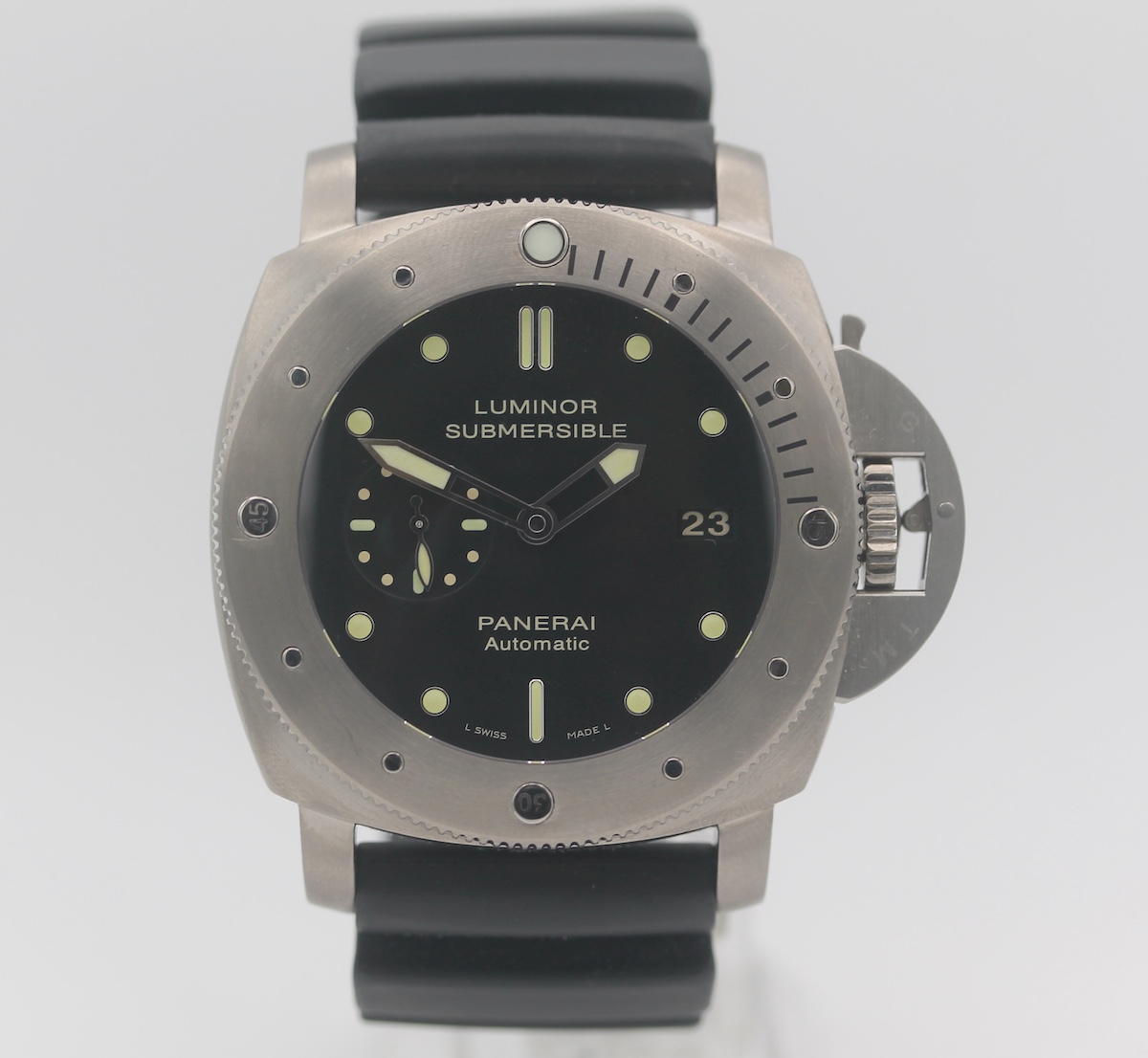 Panerai Luminor Submersible PAM00305 Thumbnail 6