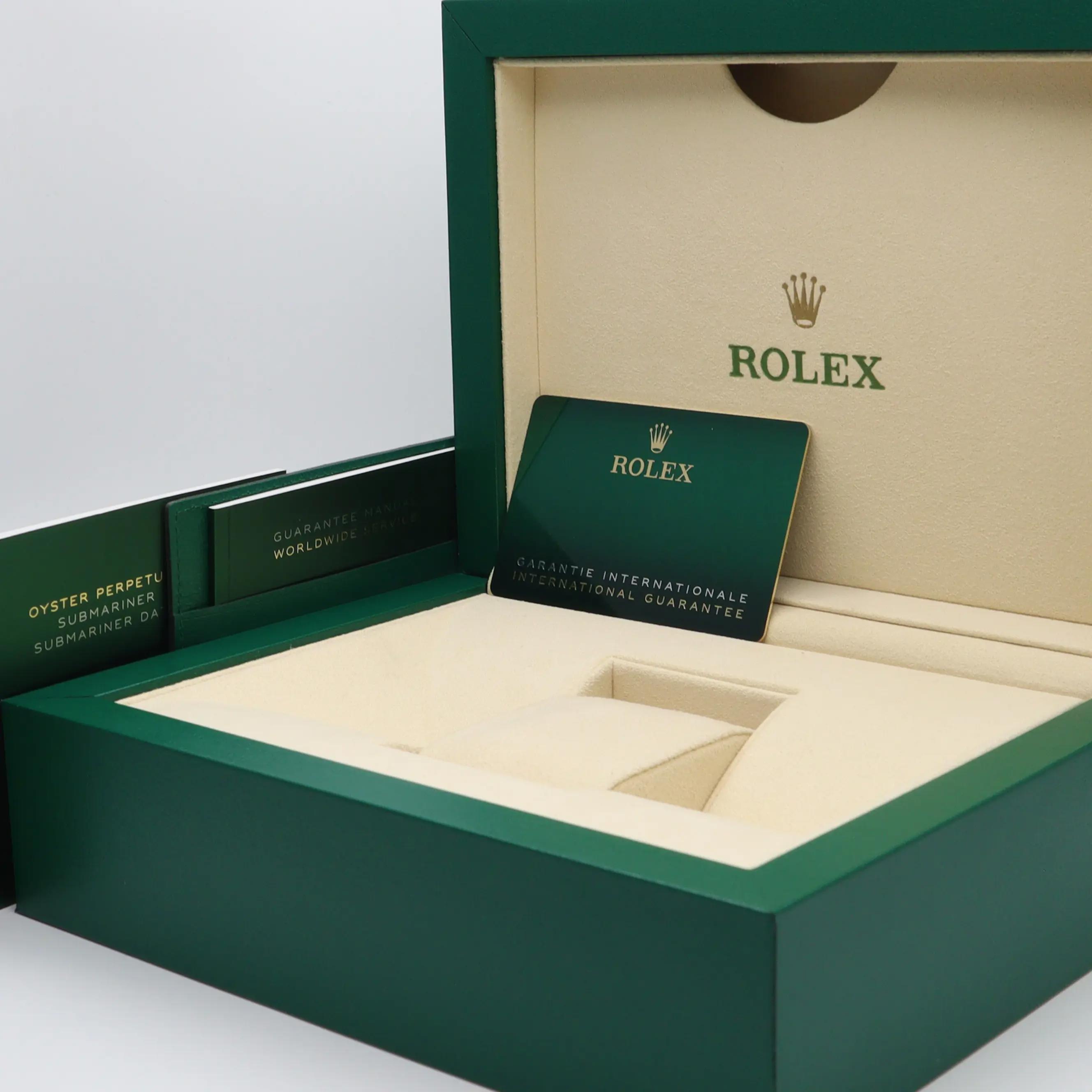 Rolex Submariner 126610 LN Thumbnail 6