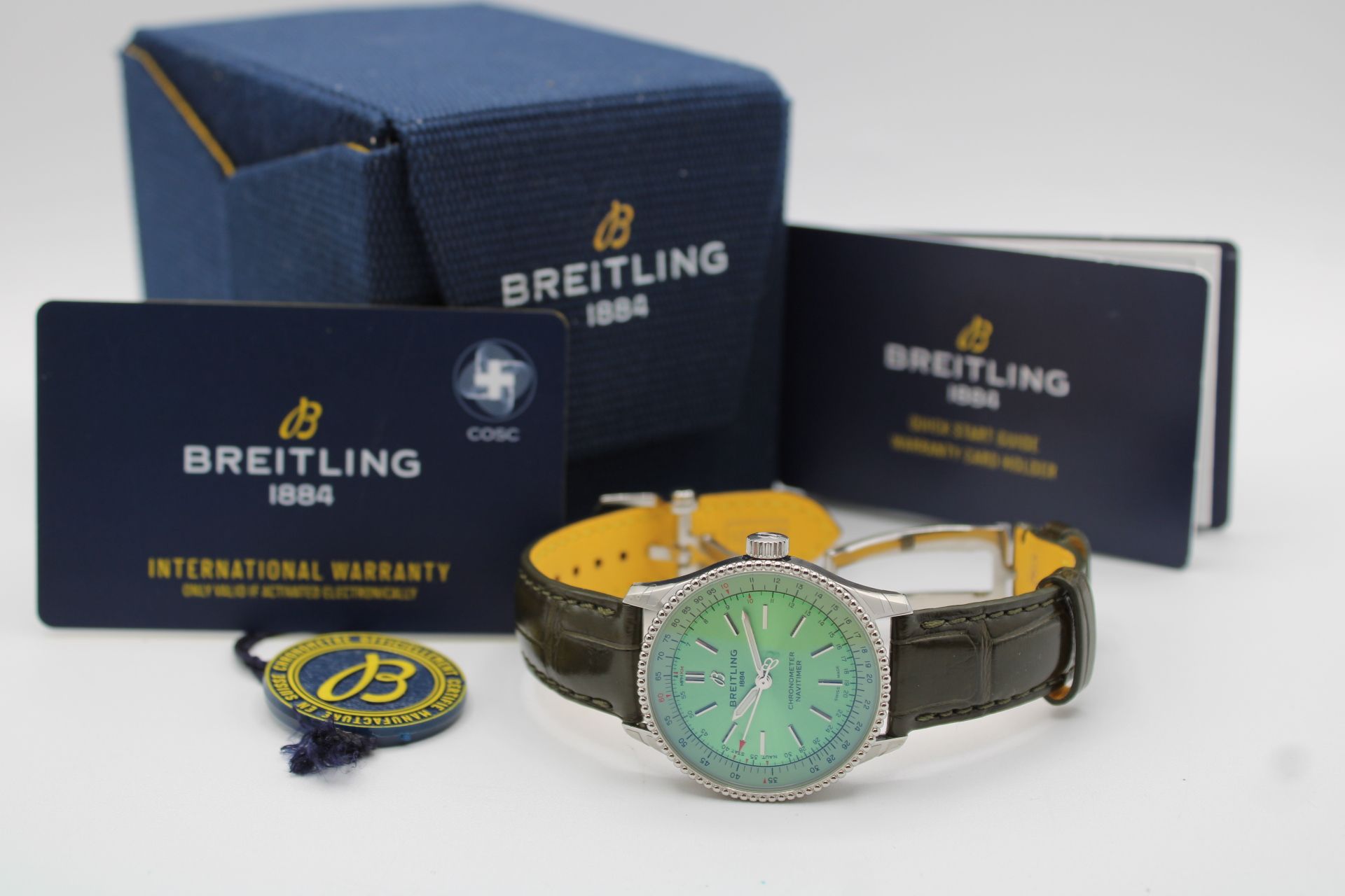 Breitling Navitimer Automatic 35 A17395 Thumbnail 5