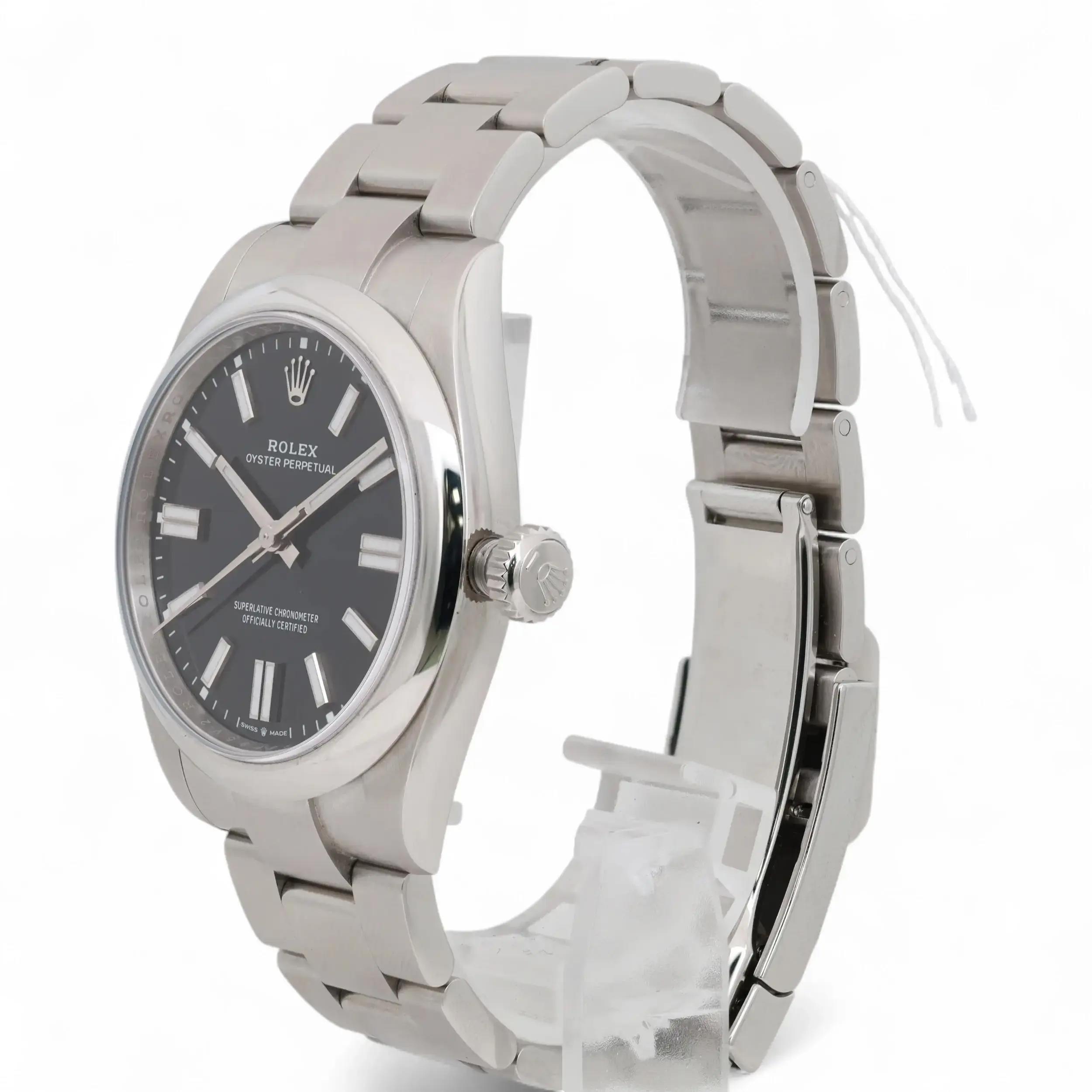 Rolex Oyster Perpetual 41 134300 Thumbnail 2
