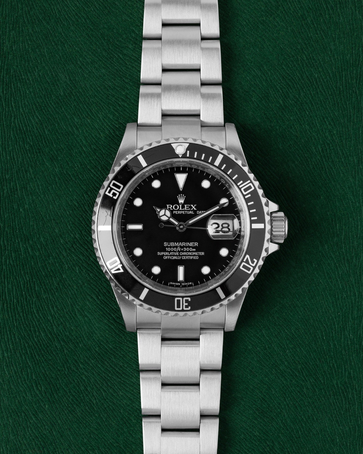 Rolex Sea-Dweller 16600 Thumbnail 1