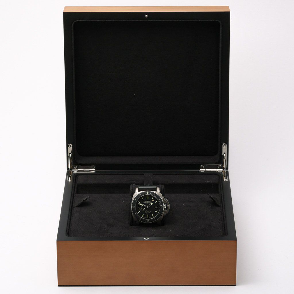 Panerai Luminor Submersible PAM00389 Thumbnail 7