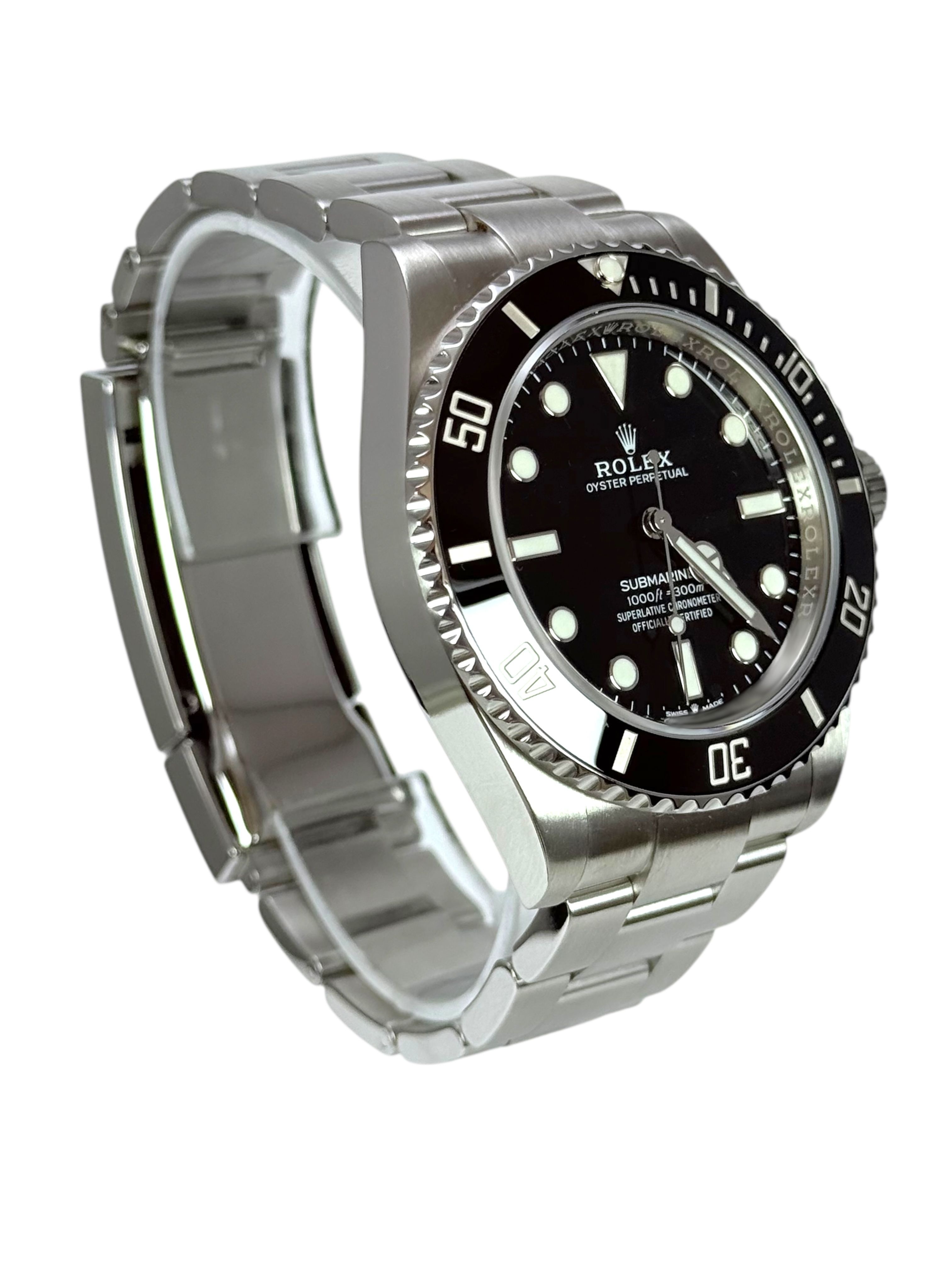 Rolex Submariner 124060 Thumbnail 3