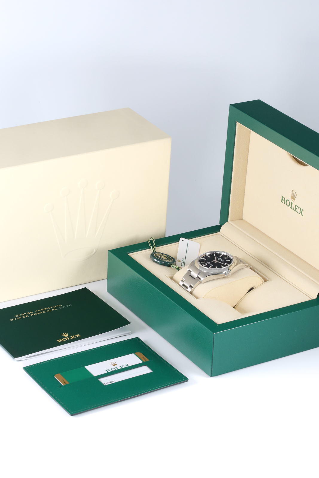 Rolex Oyster Perpetual 114300 Thumbnail 5