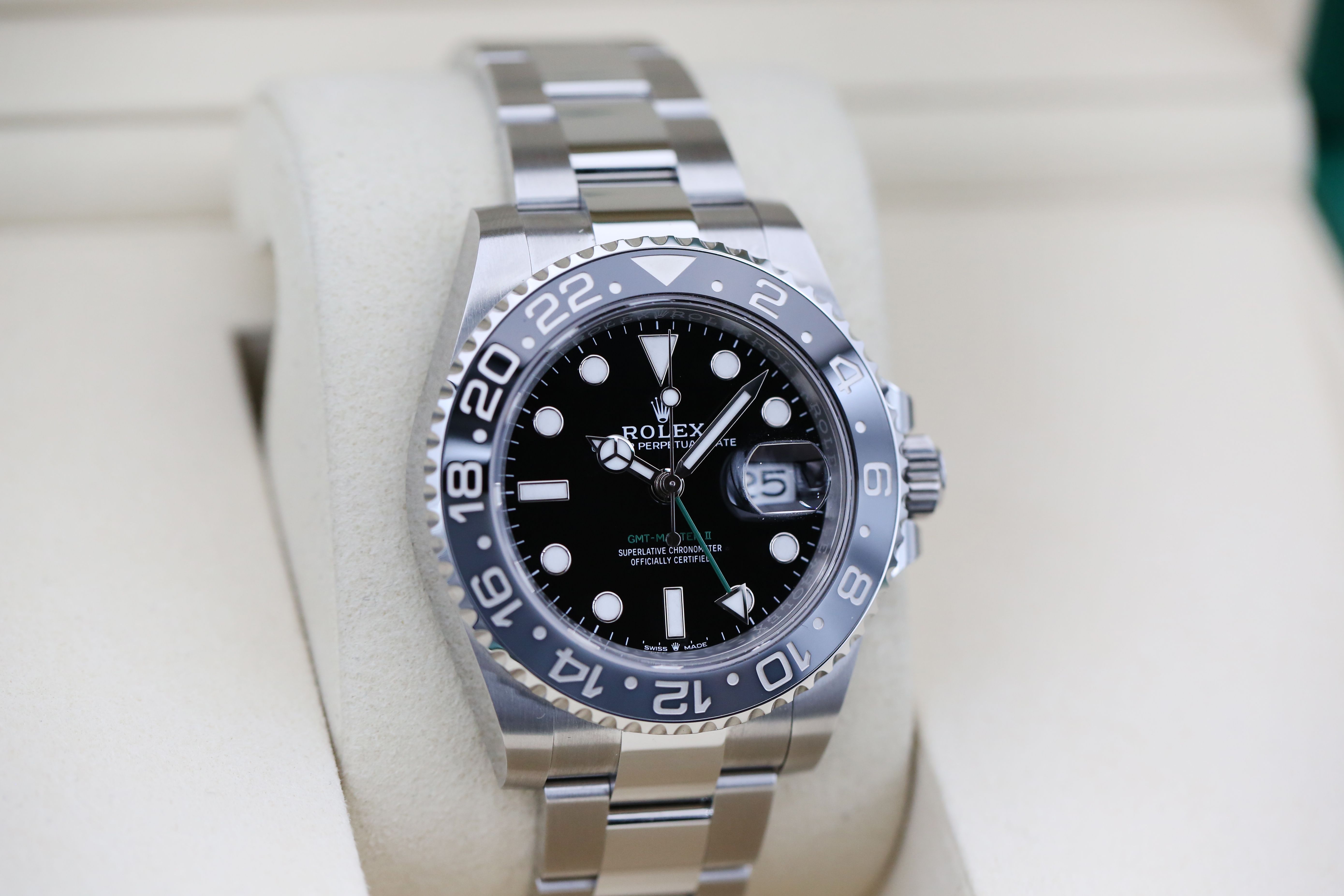 Rolex GMT Master II 126710 GRNR Thumbnail 2