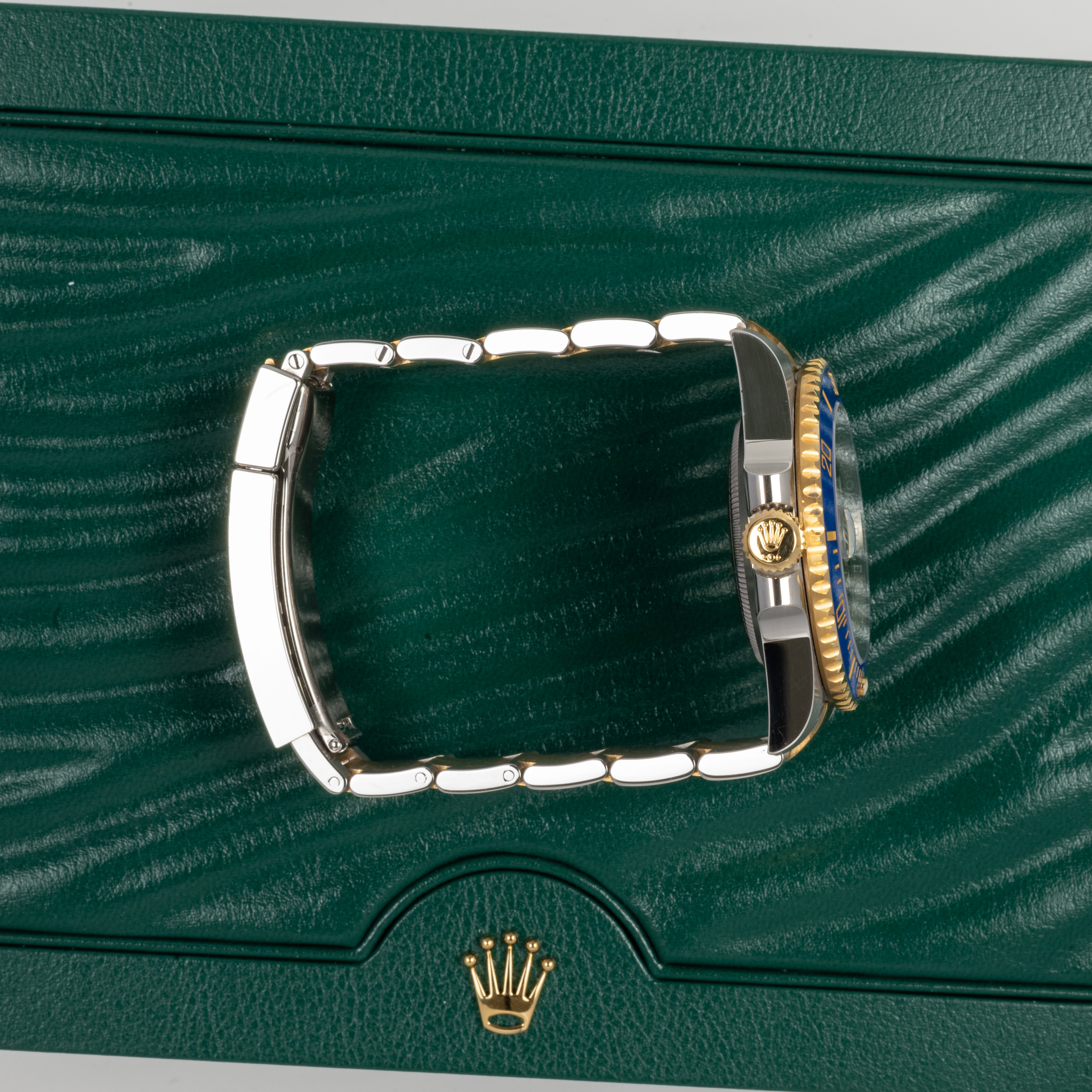 Rolex Submariner 116613 LB Thumbnail 2