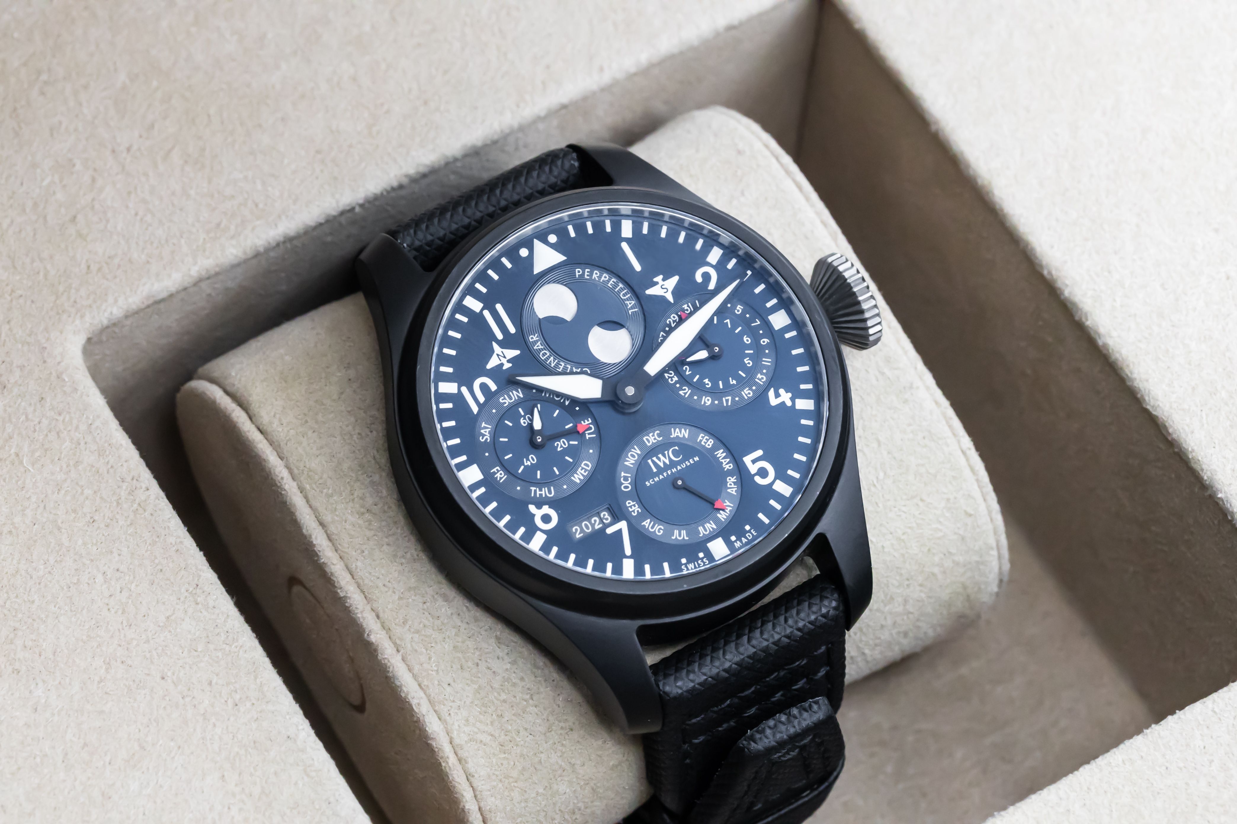 IWC Big Pilot's IW503001 Thumbnail 5