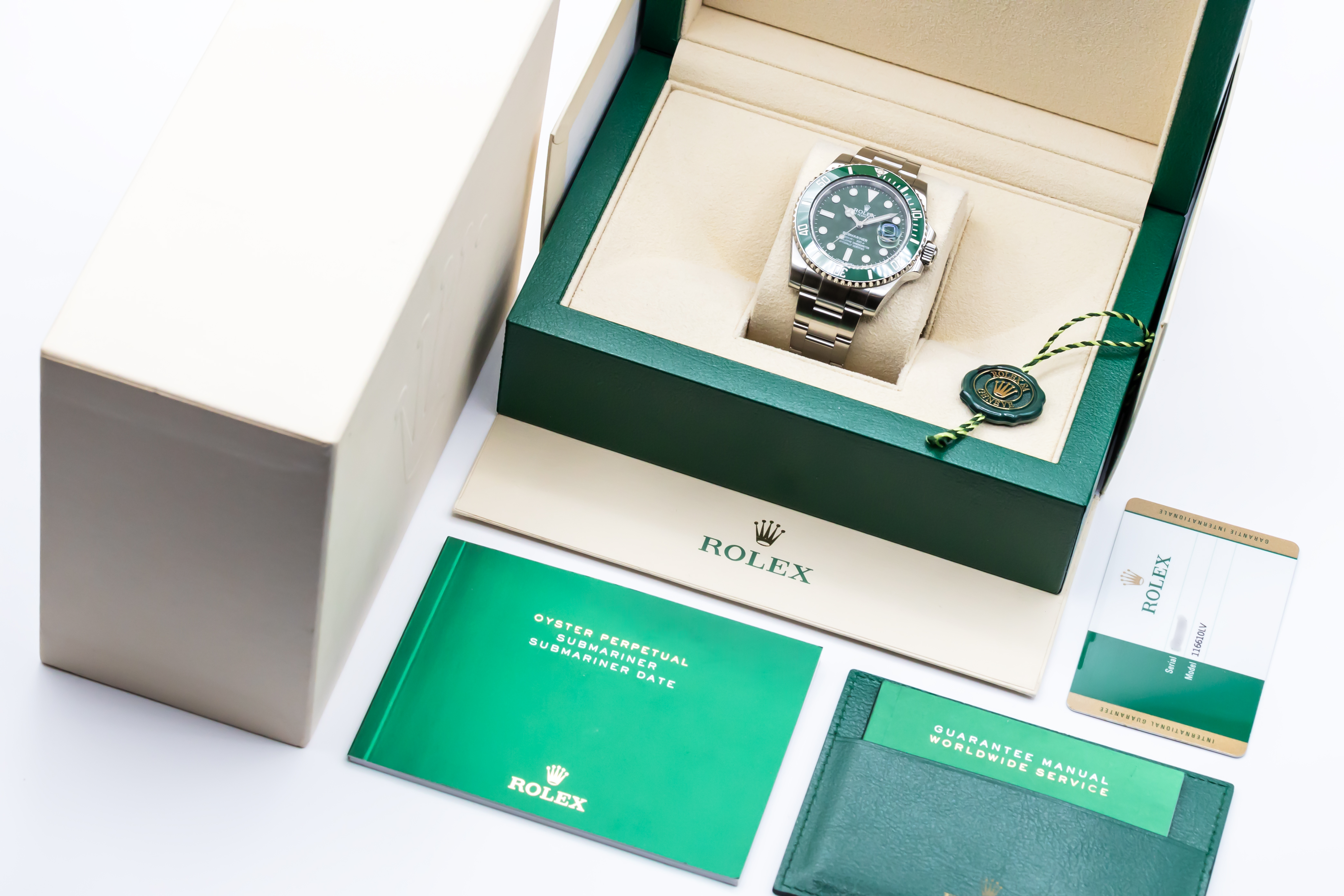 Rolex Submariner Hulk Thumbnail 7