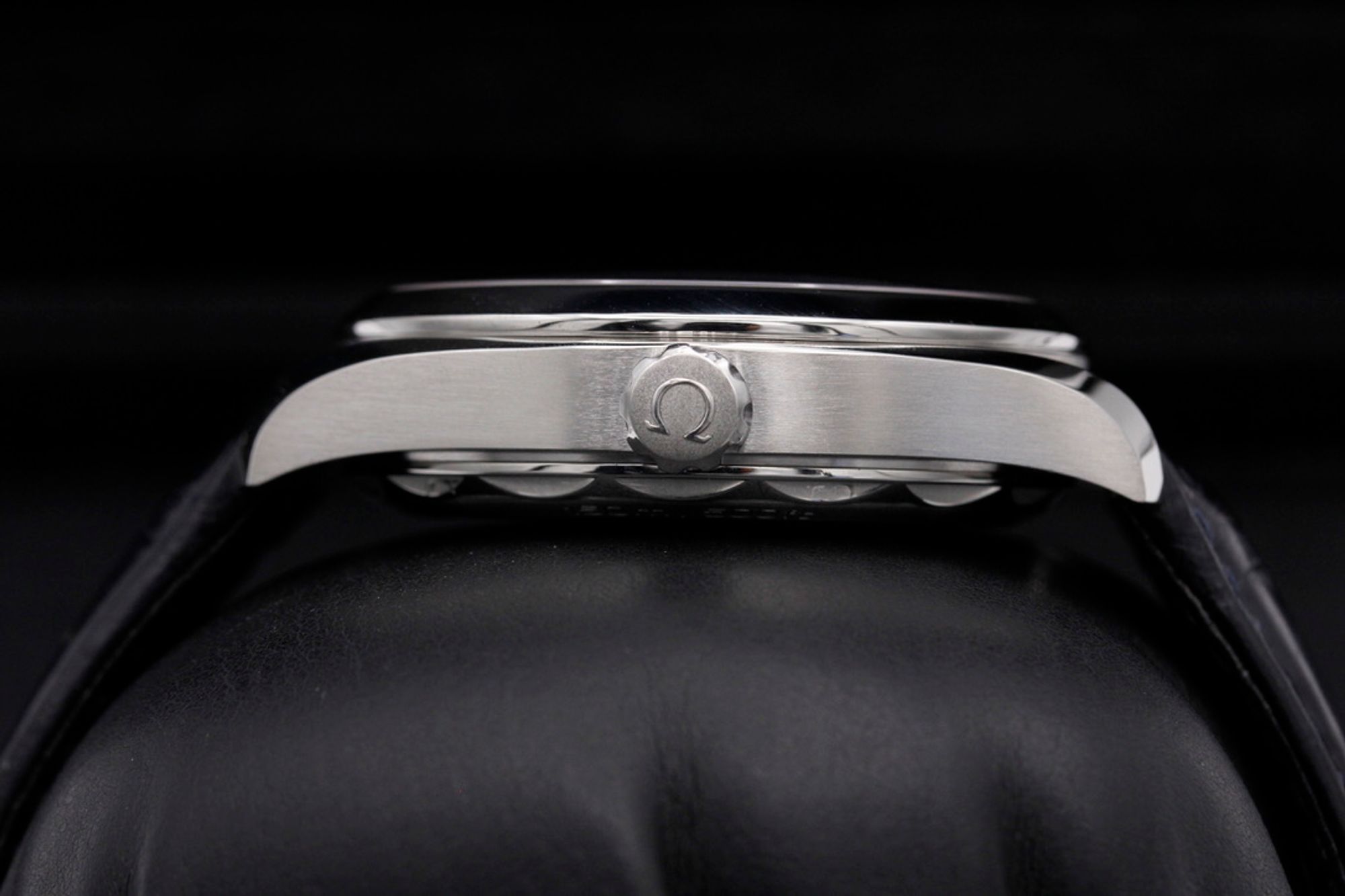 Omega Aqua Terra 150m Gents 220.13.41.21.03.001 Thumbnail 3