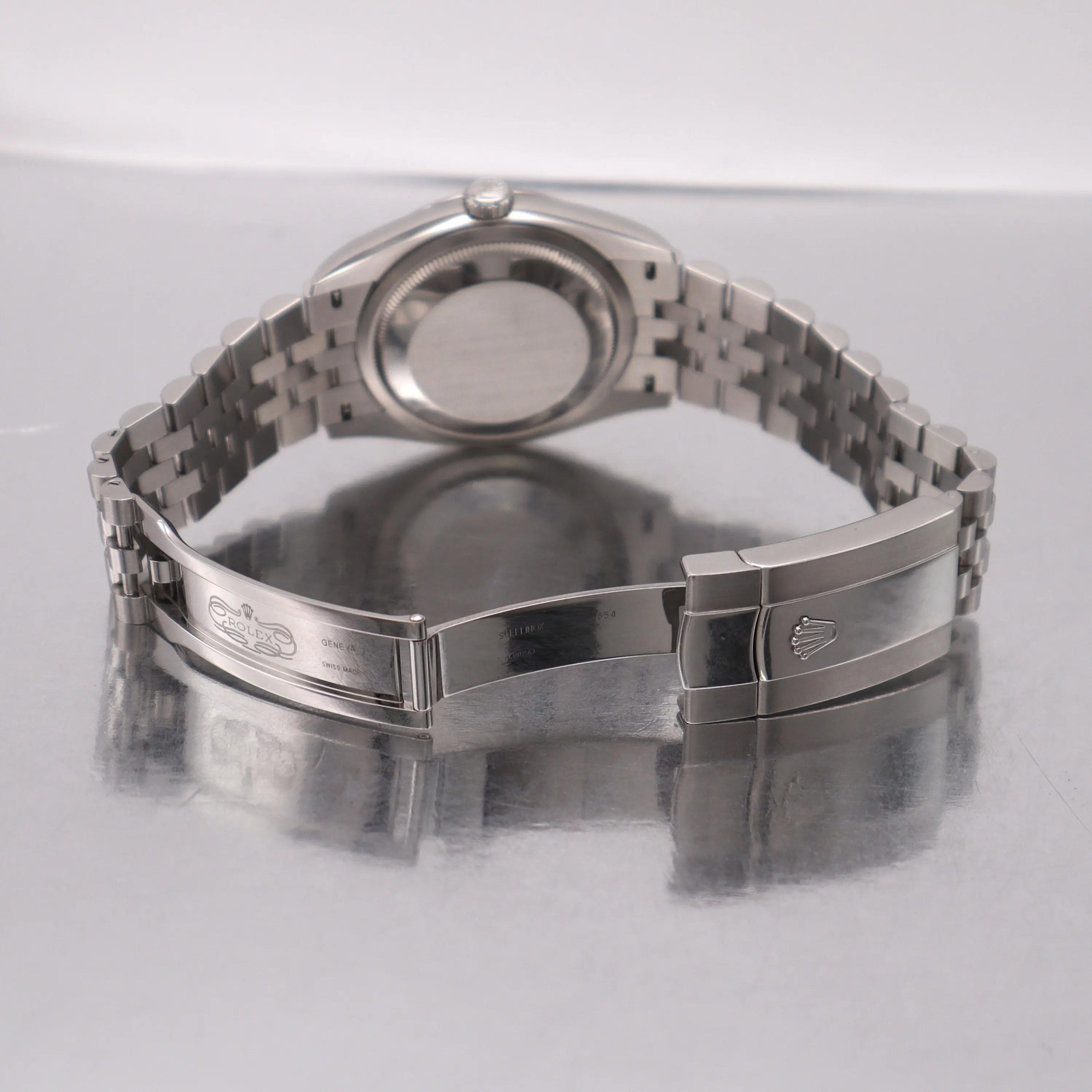 Rolex Datejust 126200 Thumbnail 3