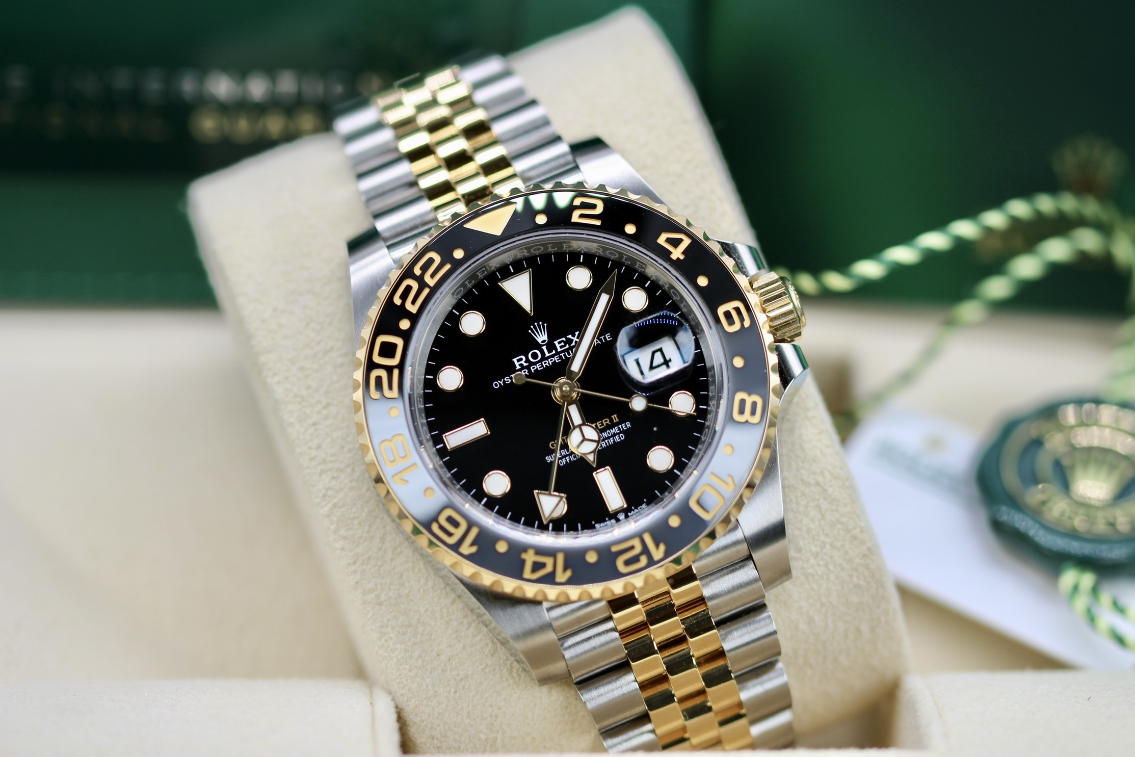 Rolex GMT Master II 126713 GRNR Thumbnail 6