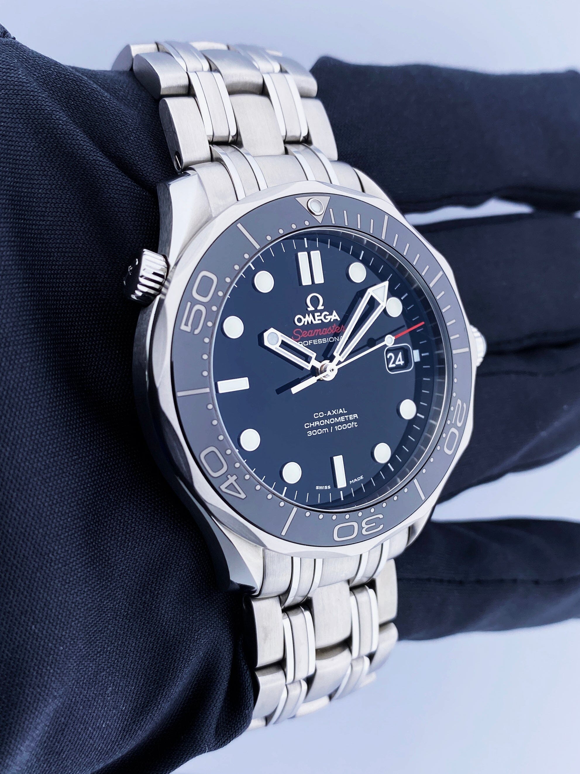 Omega Seamaster 300m 212.30.41.20.01.003 Thumbnail 3