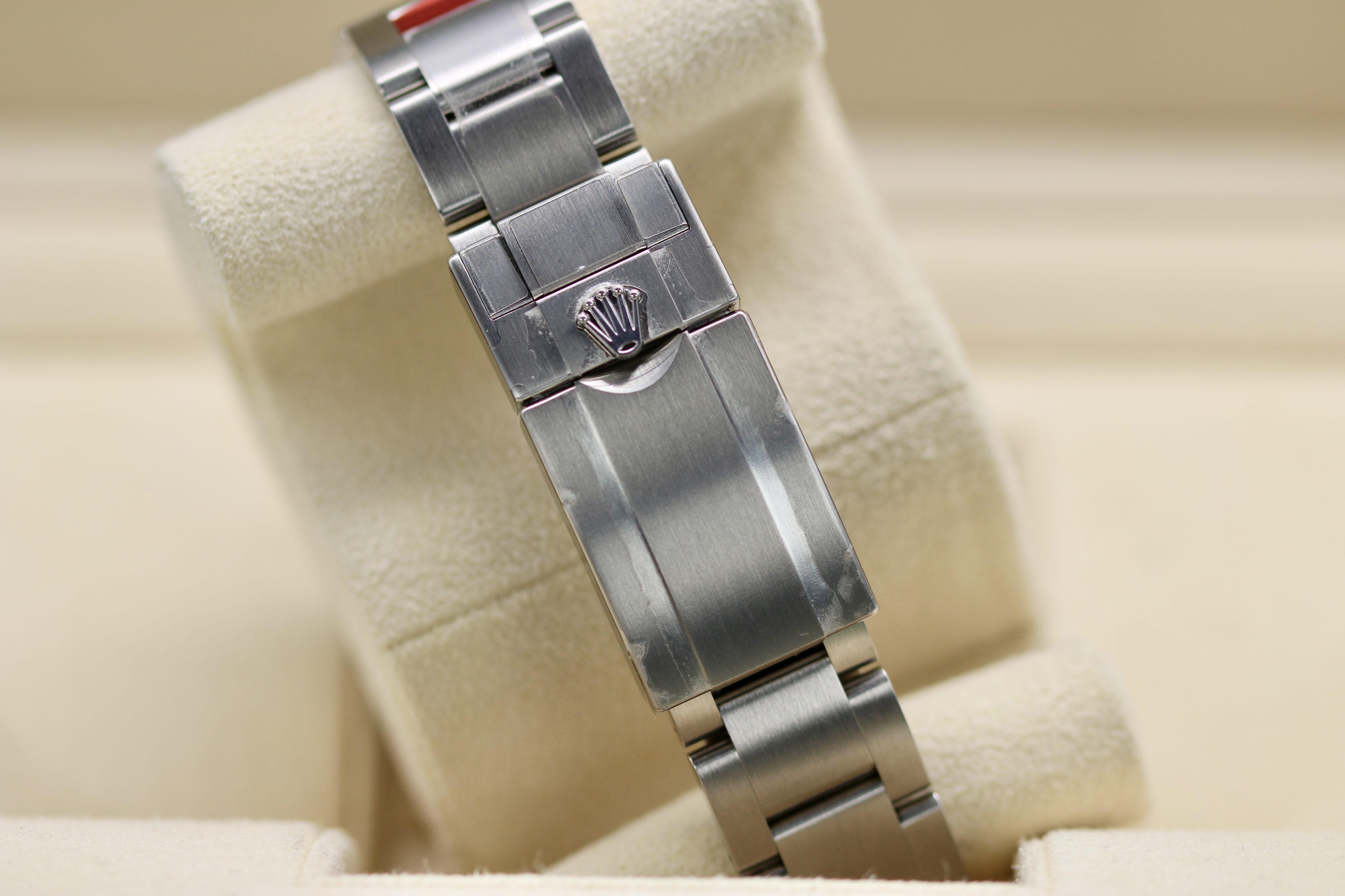 Rolex Explorer II 216570 Thumbnail 4