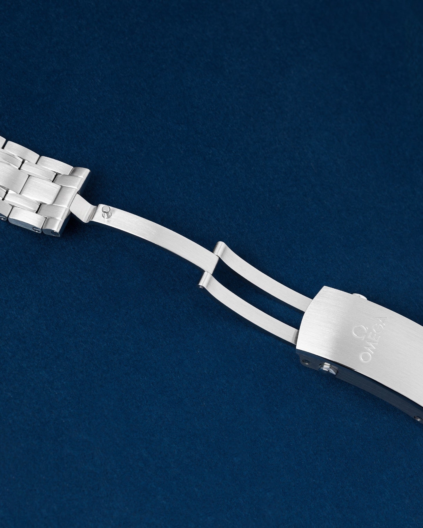 Omega Seamaster Diver 300m 210.30.42.20.03.003 Thumbnail 4