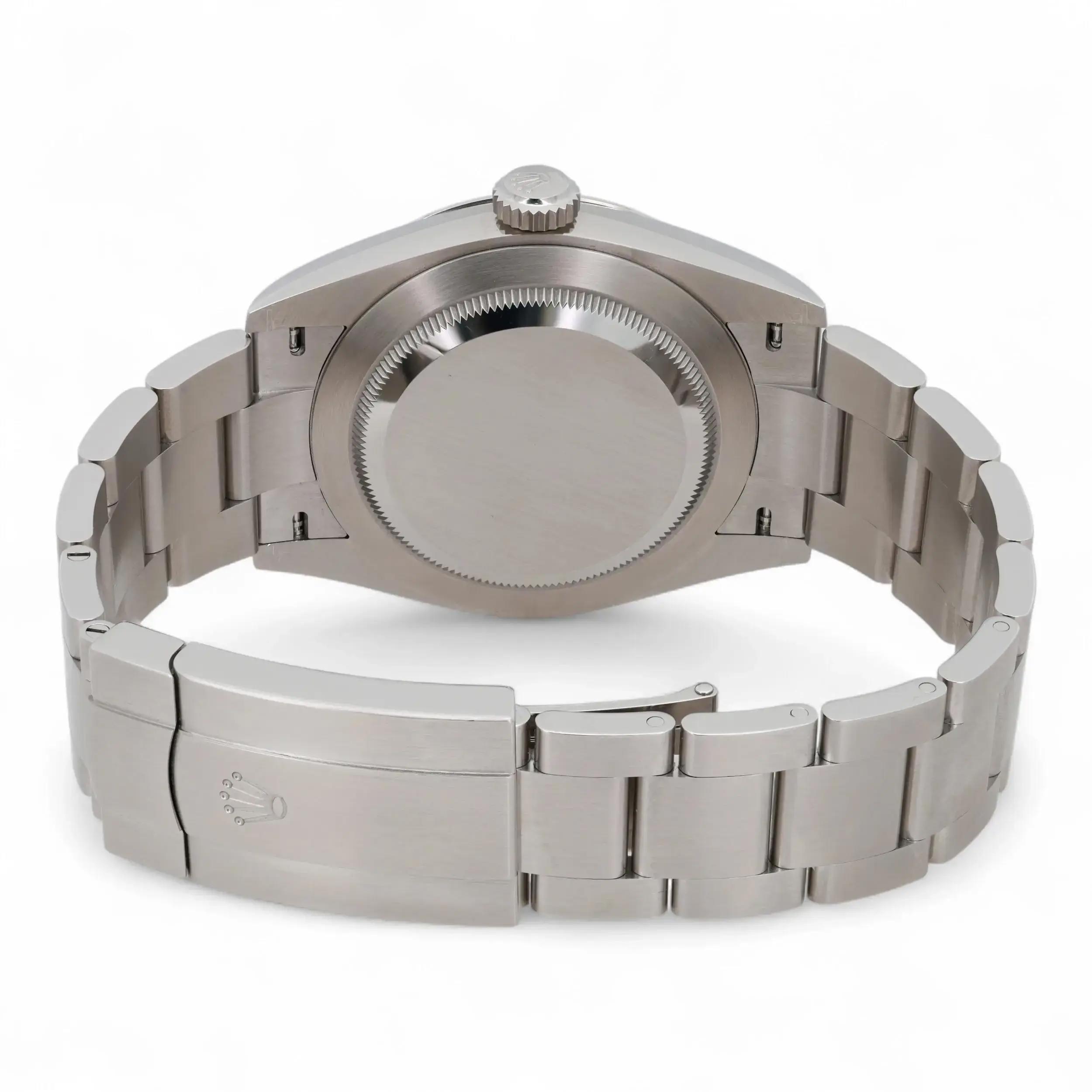 Rolex Oyster Perpetual 41 134300 Thumbnail 3