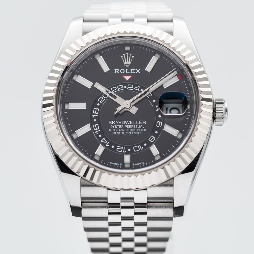 Rolex Sky-Dweller 336934 - Black Dial & Bracelet Strap