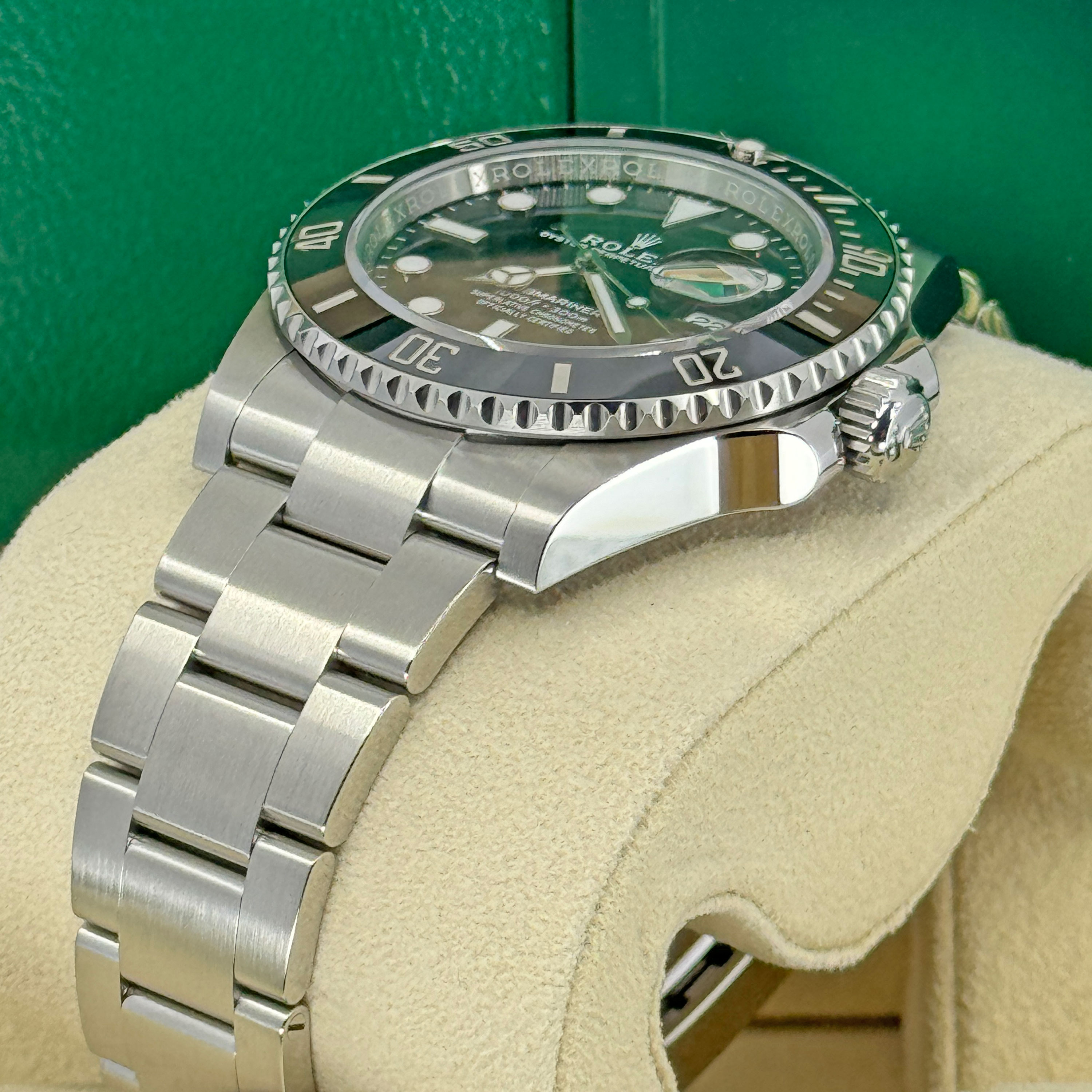 Rolex Submariner 126610 LN Thumbnail 7