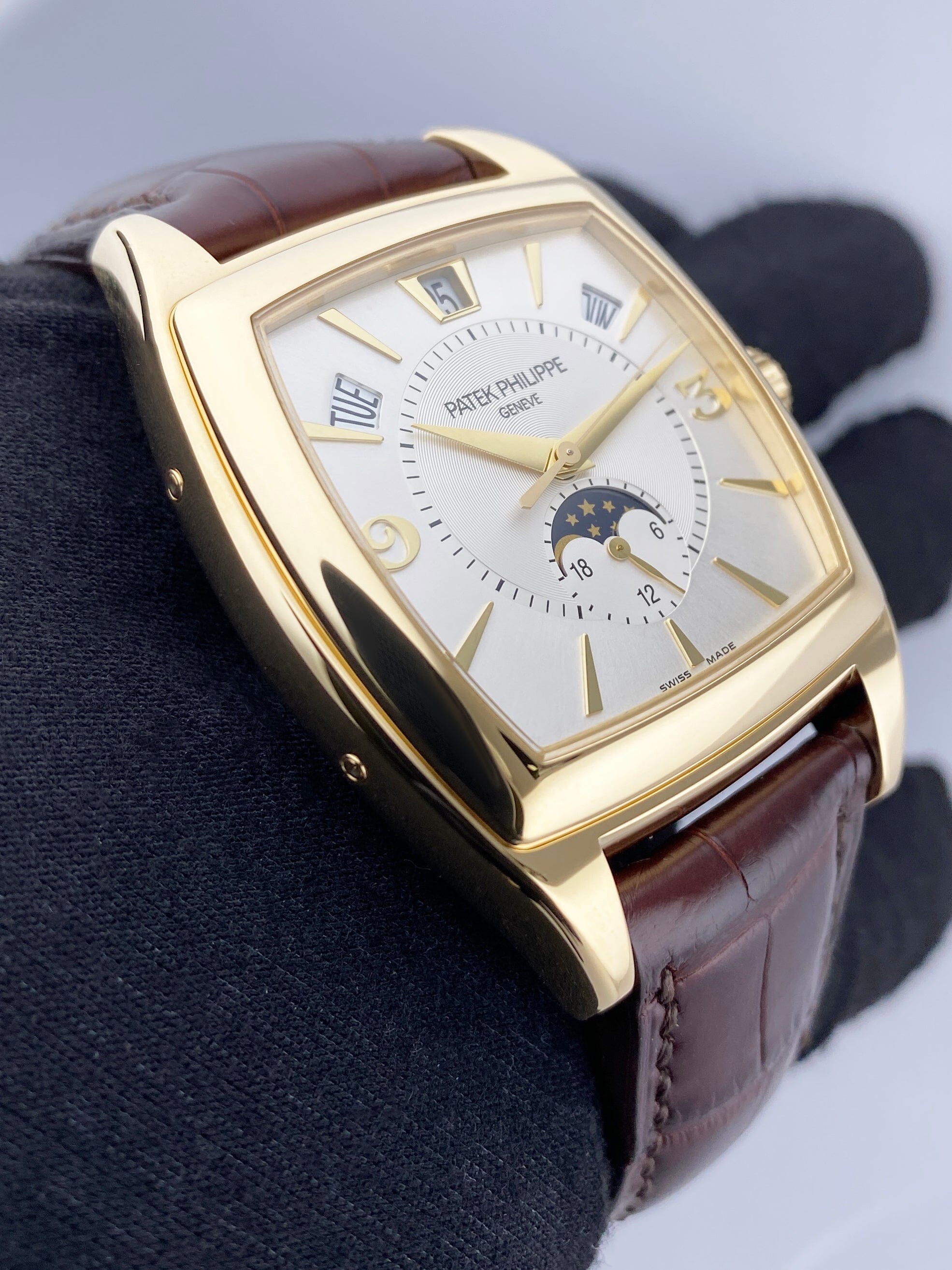 Patek Philippe Complications 5135J-001 Thumbnail 3