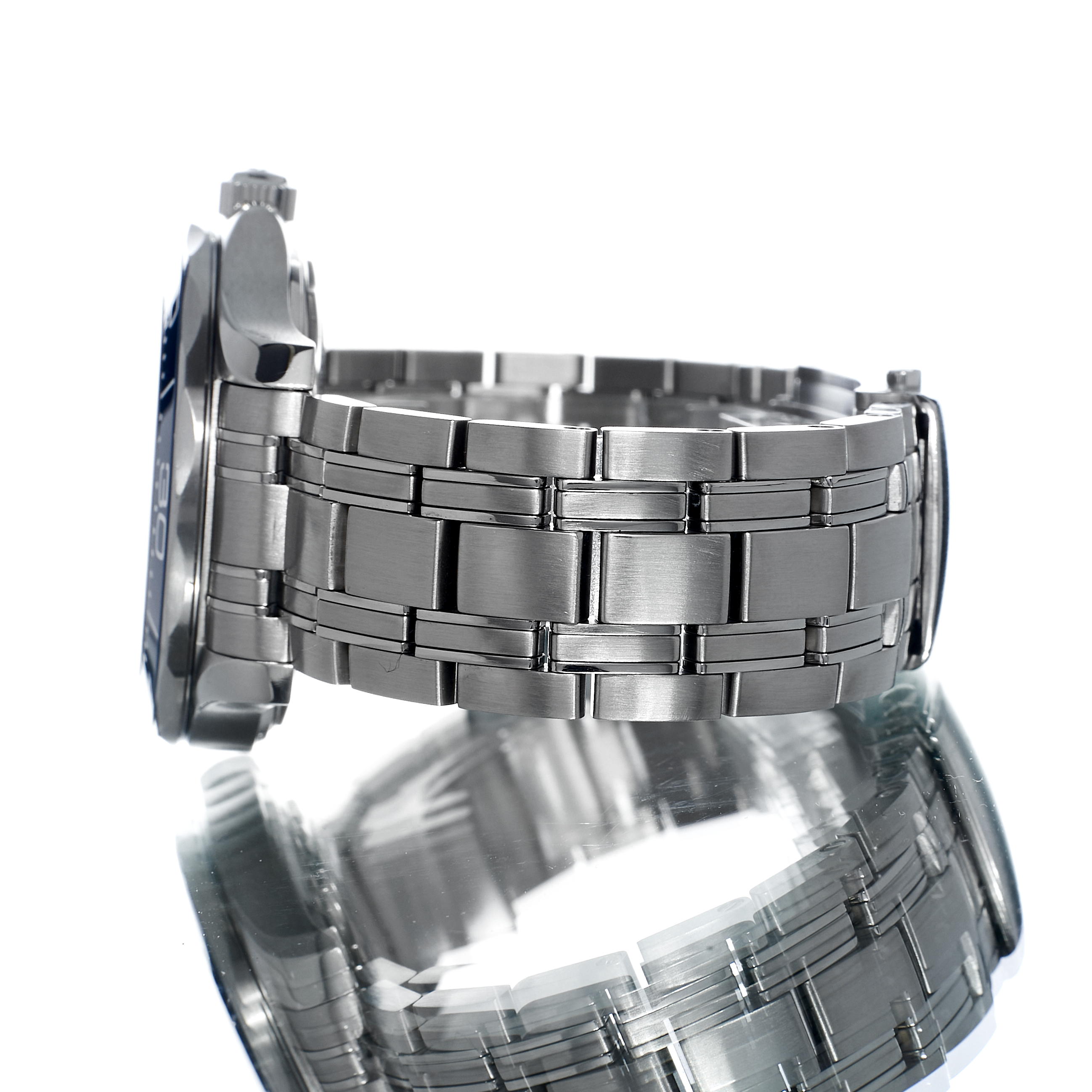 Omega Seamaster Diver 300m 210.30.42.20.03.001 Thumbnail 2