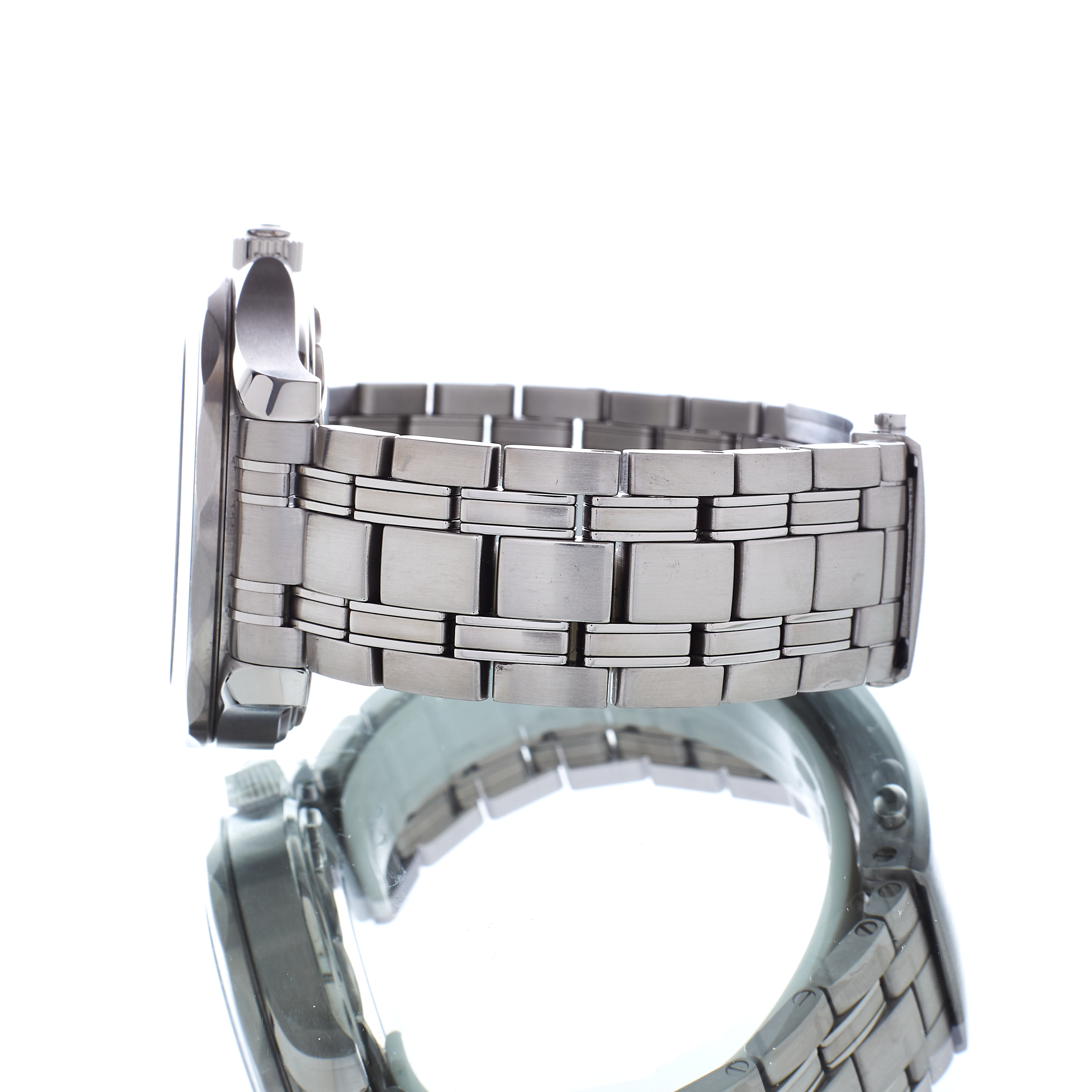 Omega Seamaster Diver 300m 210.30.42.20.06.001 Thumbnail 2